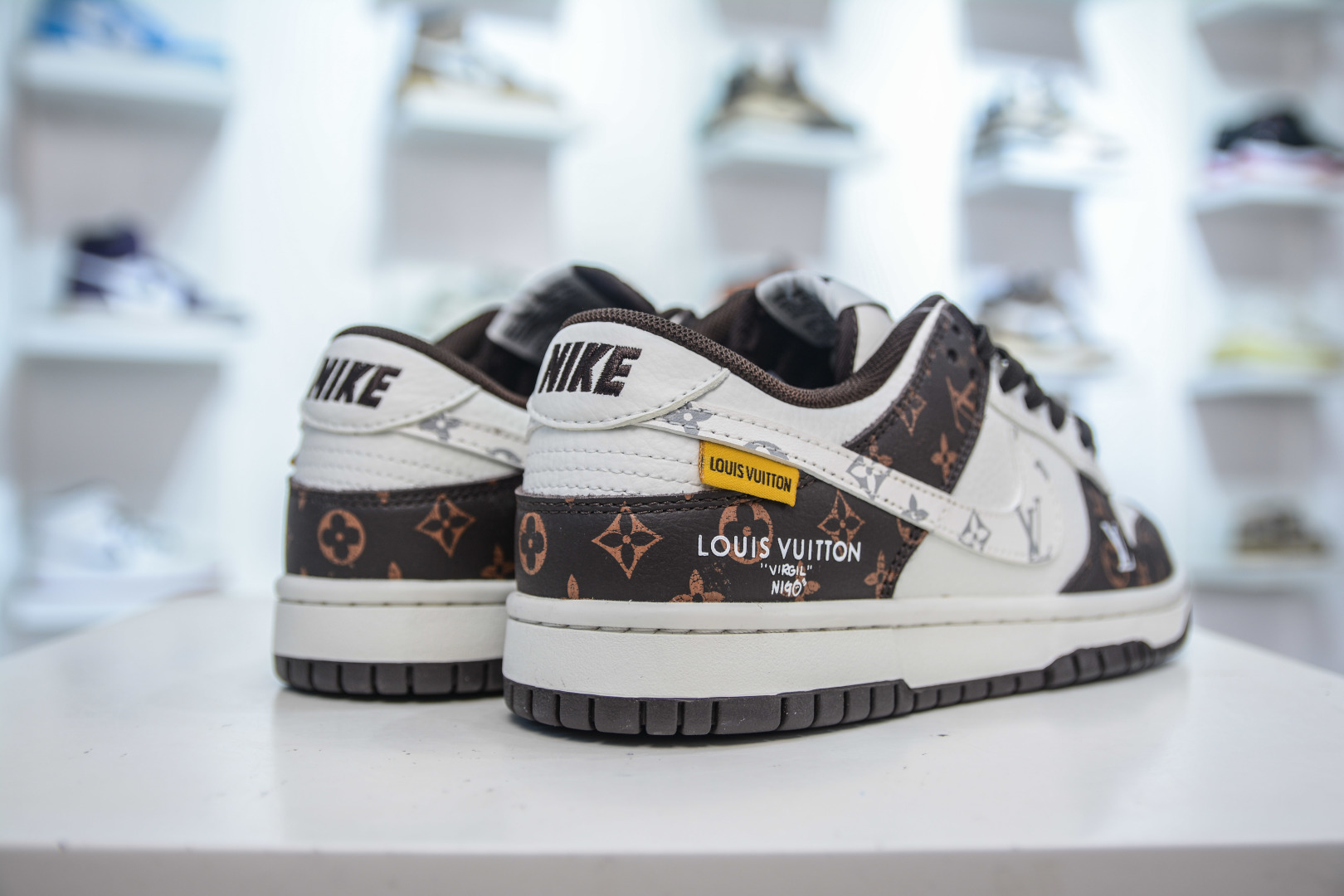 Nike SB Dunk Low x Louis Vuitton White Brown,Original Leather Sneakers 6 cmp i1755884224705 8635 0 5