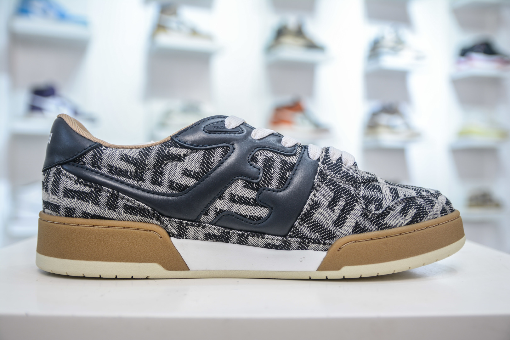 Fendi Match Low-Top Sneakers - Round Toe, Thick Sole, Couple Casual Shoes 4 cmp i1755884290354 2452 0 2