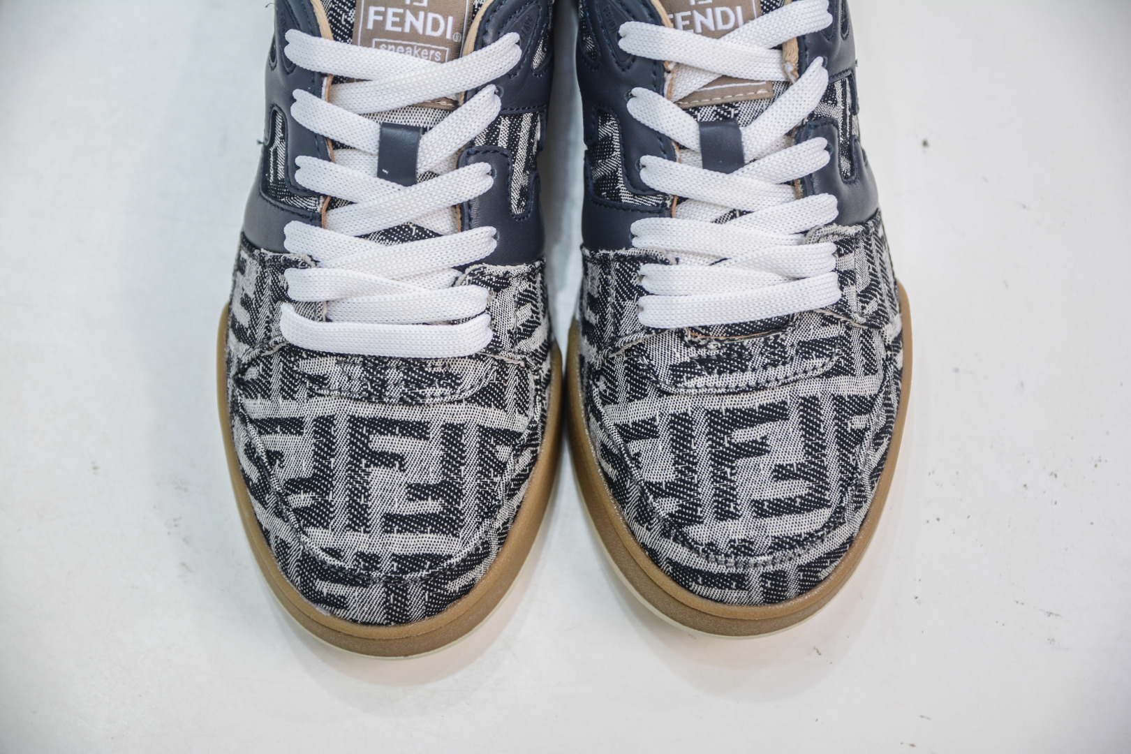 Fendi Match Low-Top Sneakers - Round Toe, Thick Sole, Couple Casual Shoes 10 cmp i1755884290354 4136 0 8