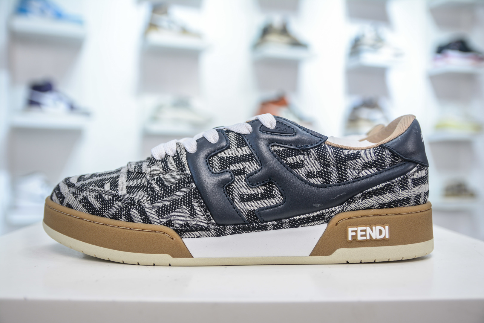 Fendi Match Low-Top Sneakers - Round Toe, Thick Sole, Couple Casual Shoes 2 cmp i1755884291507 6536 0 0