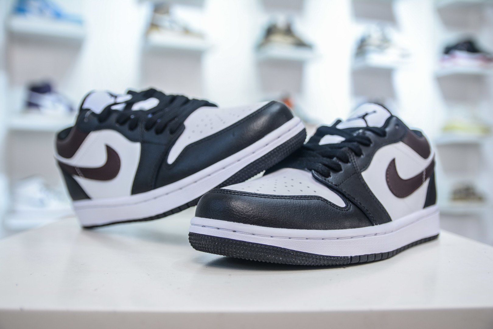 Air Jordan 1 Low White Black Brown Top Layer Leather Casual Shoes 5 cmp i1755884485144 164 0 3