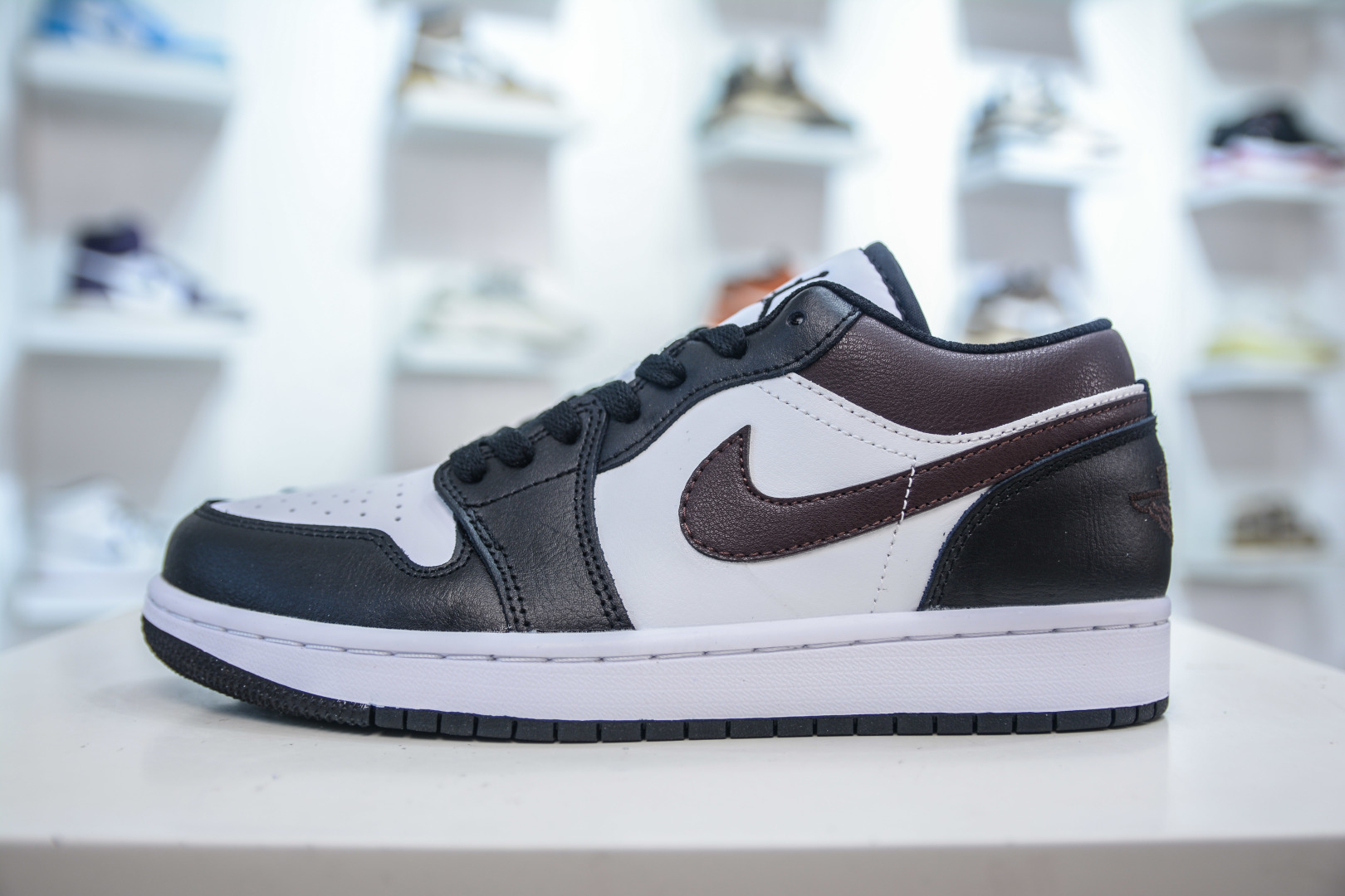 Air Jordan 1 Low White Black Brown Top Layer Leather Casual Shoes 2 cmp i1755884485146 3483 0 0