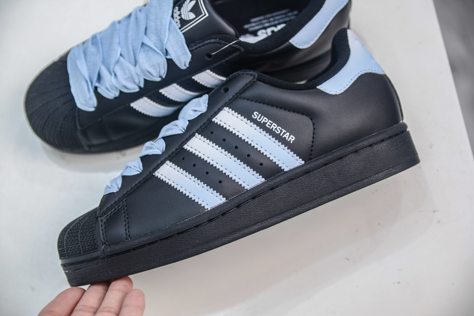 Adidas Originals Superstar White Blue Gradient Shell Head Leather Sneakers 8 cmp i1755966018670 3103 0 6