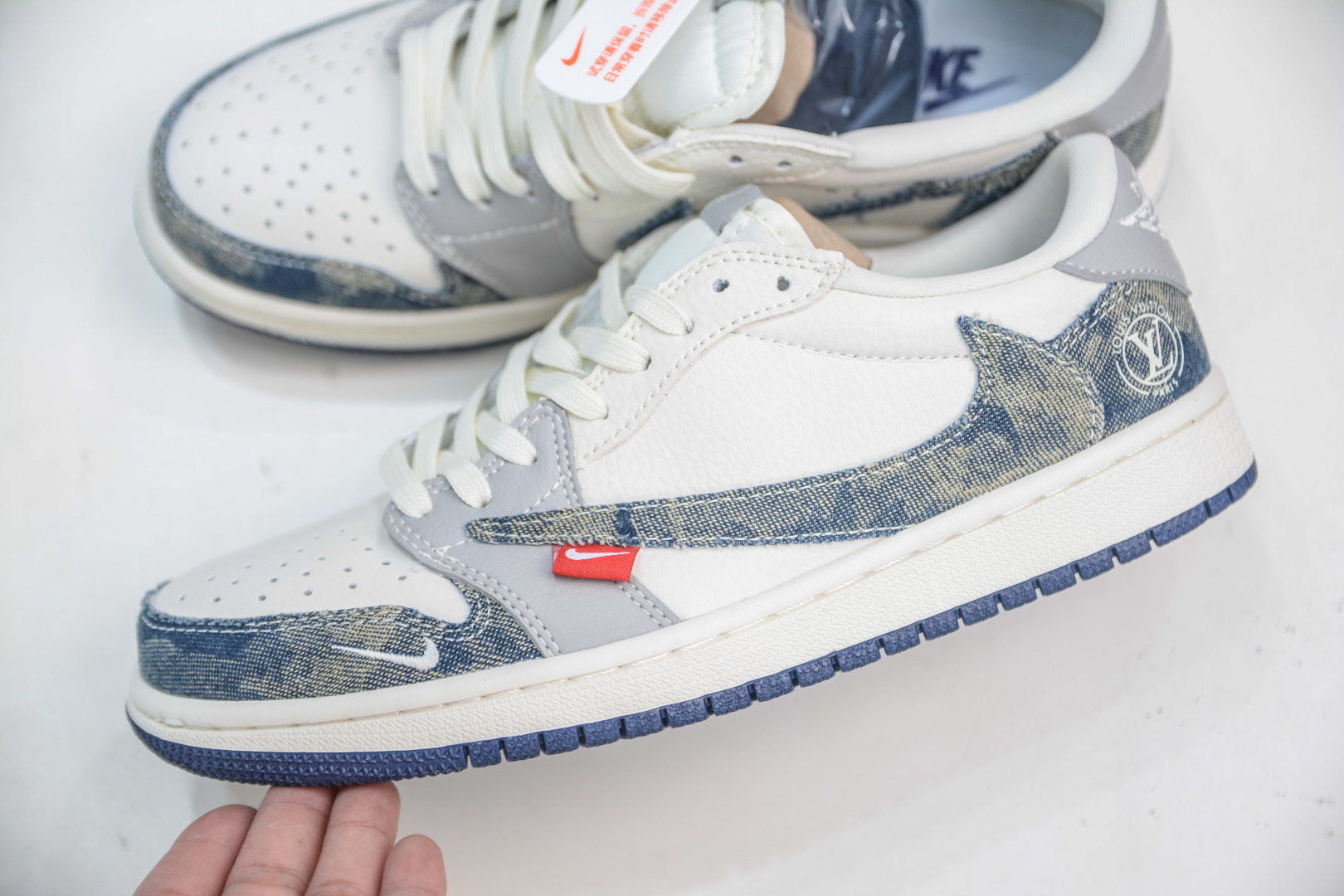 Air Jordan 1 Low x Louis Vuitton White Grey Tie-Dye Denim Sneakers 8 cmp i1755966522468 3119 0 6