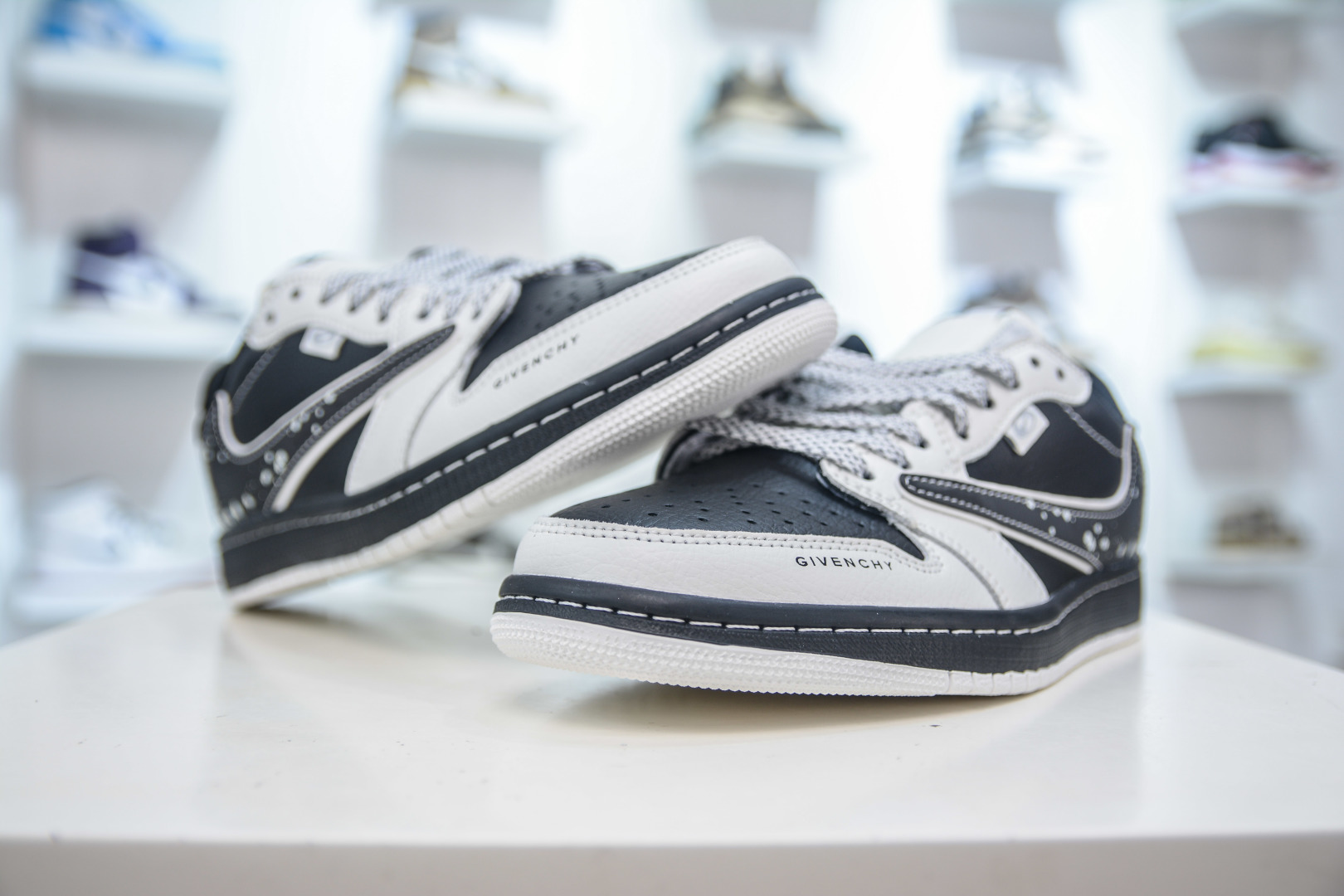 Givenchy Air Jordan 1 Low Custom Sneakers - Black/White Leather 5 cmp i1755966578431 8796 0 3