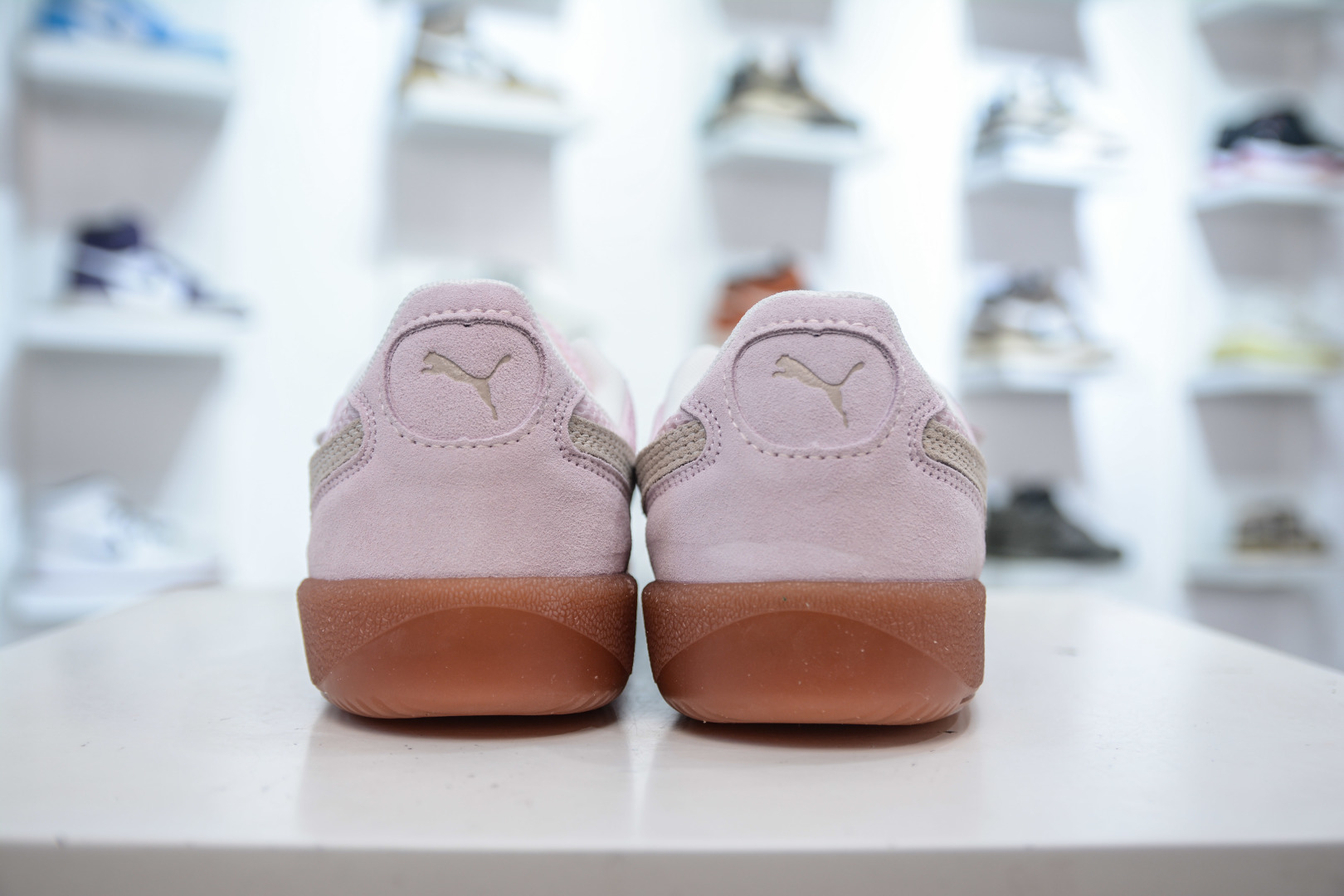 Puma Palermo Leather Low-Top Sneakers - Retro Style, Comfortable & Versatile 3 cmp i1756053222952 6396 0 1
