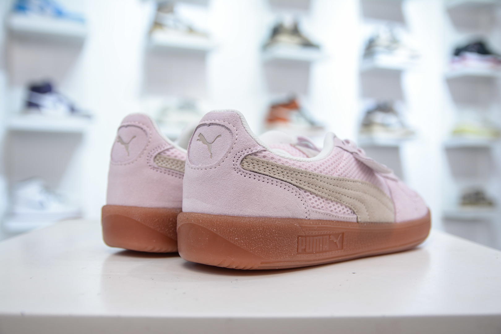 Puma Palermo Leather Low-Top Sneakers - Retro Style, Comfortable & Versatile 7 cmp i1756053223919 6422 0 5