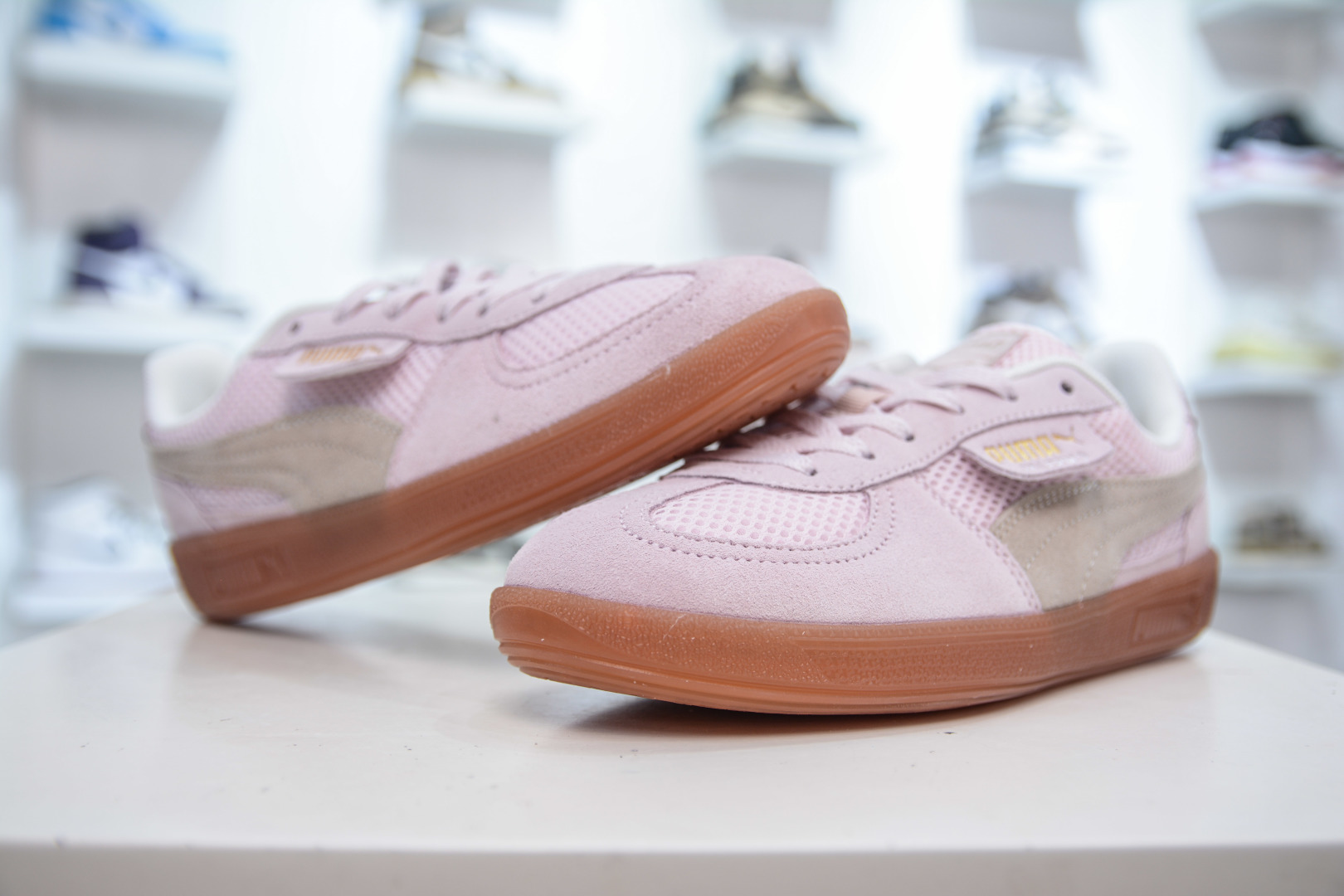 Puma Palermo Leather Low-Top Sneakers - Retro Style, Comfortable & Versatile 5 cmp i1756053223924 4041 0 3