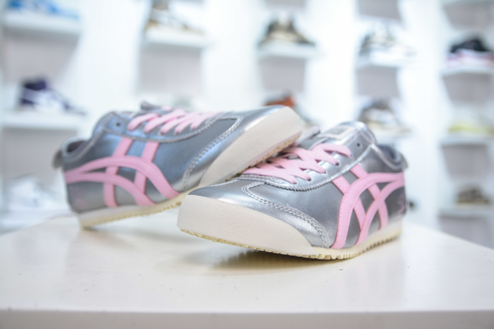 Asics Onitsuka Tiger Mexico 66 VIN Women's Silver/Pink Casual Shoes 5 cmp i1756053918774 6312 0 3