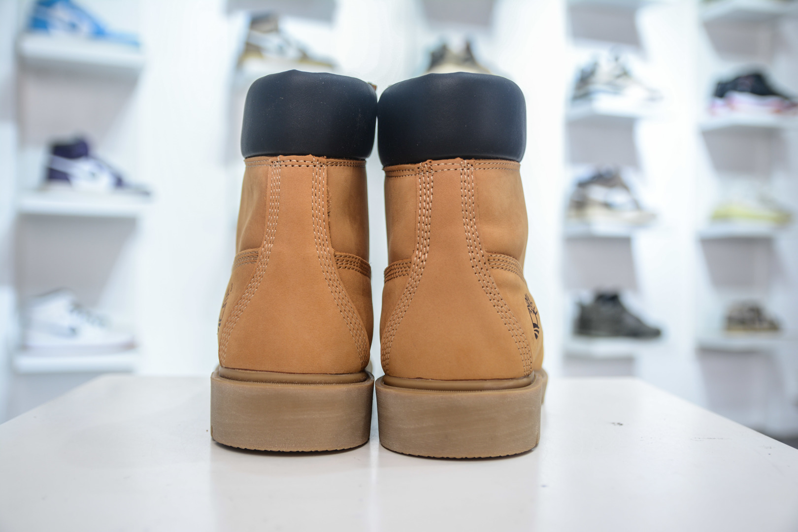 Timberland Classic Outdoor High-Top Yellow Boots - Durable & Comfortable 3 cmp i1756054798783 617 0 1