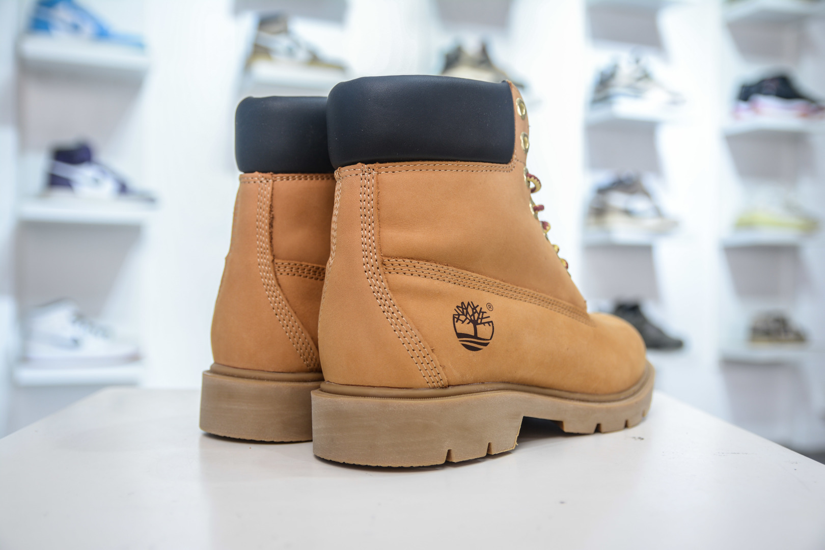 Timberland Classic Outdoor High-Top Yellow Boots - Durable & Comfortable 6 cmp i1756054798784 1074 0 5