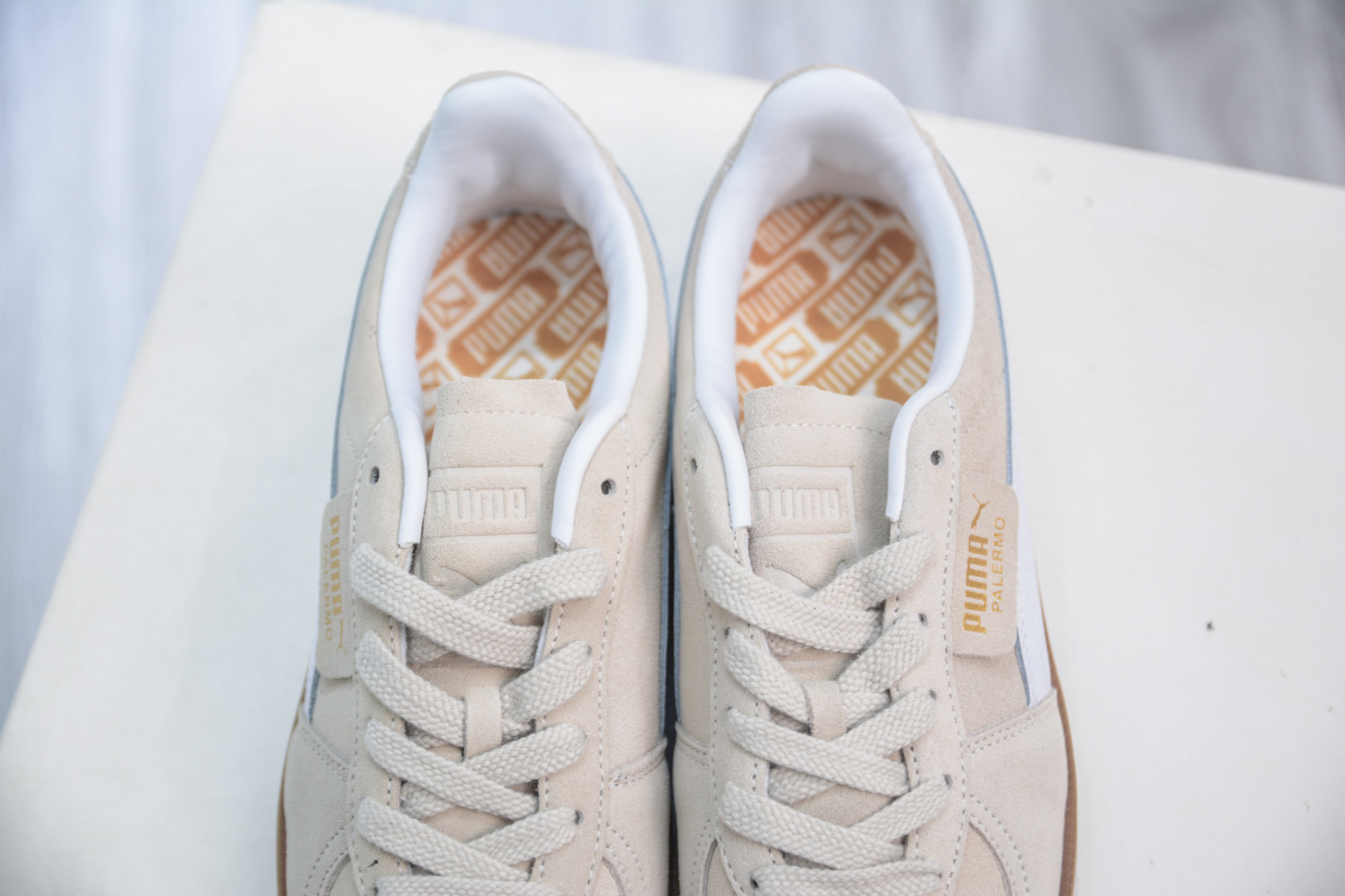Puma Palermo Leather Sneakers - Retro Style, Suede and Leather Mix 9 cmp i1756139404301 382 0 7