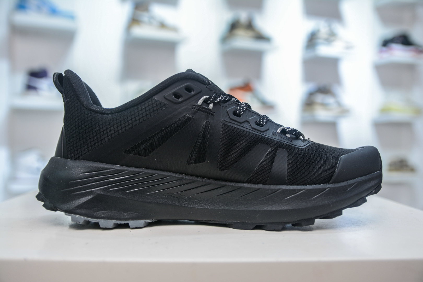 Mammut Saentis TR Low GXT Hiking Shoes - Breathable Mesh, Lightweight EVA 4 cmp i1756139548214 8195 0 2