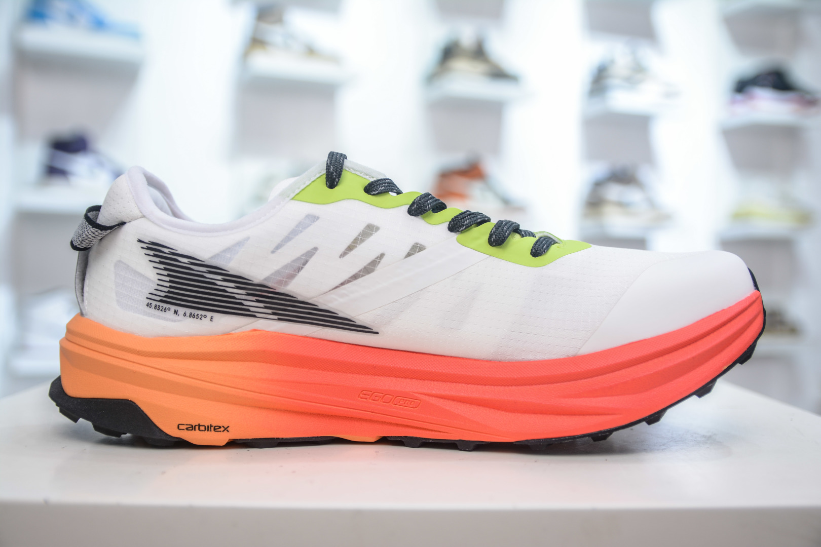 Altra Mont Blanc Carbon Trail Running Shoes - Comfortable, Durable, and Stylish 3 cmp i1756140729387 3971 0 2