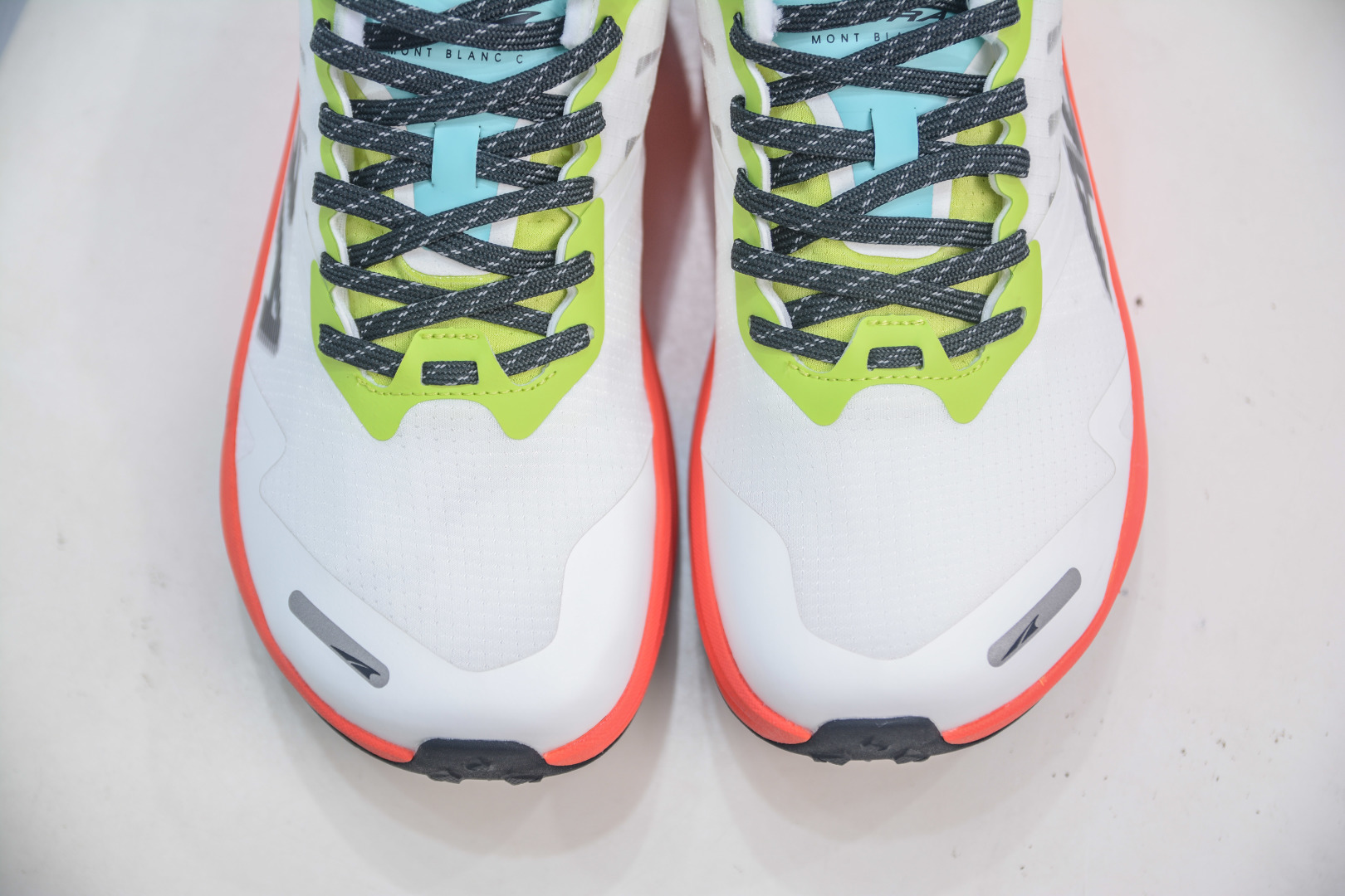 Altra Mont Blanc Carbon Trail Running Shoes - Comfortable, Durable, and Stylish 9 cmp i1756140729441 2144 0 8
