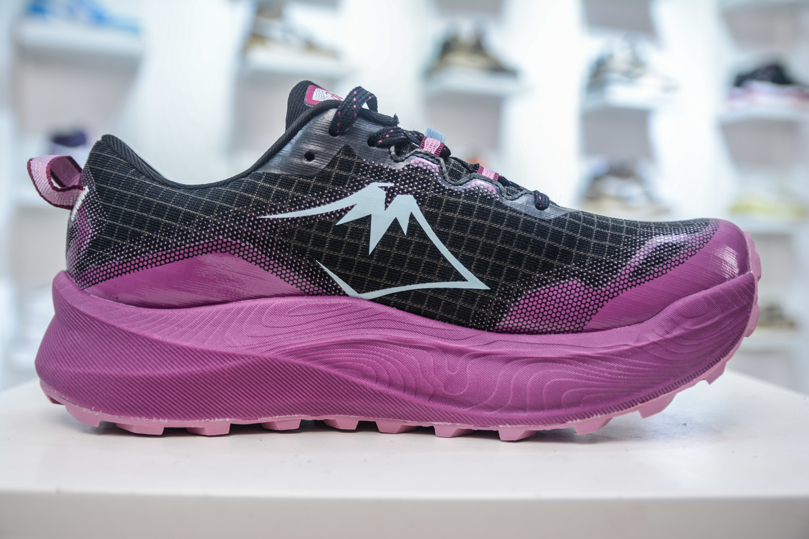 Asics Gel-Trabuco Max 3: Breathable, Cushioned Trail Running Shoes for Women 4 cmp i1756231749458 9987 0 2