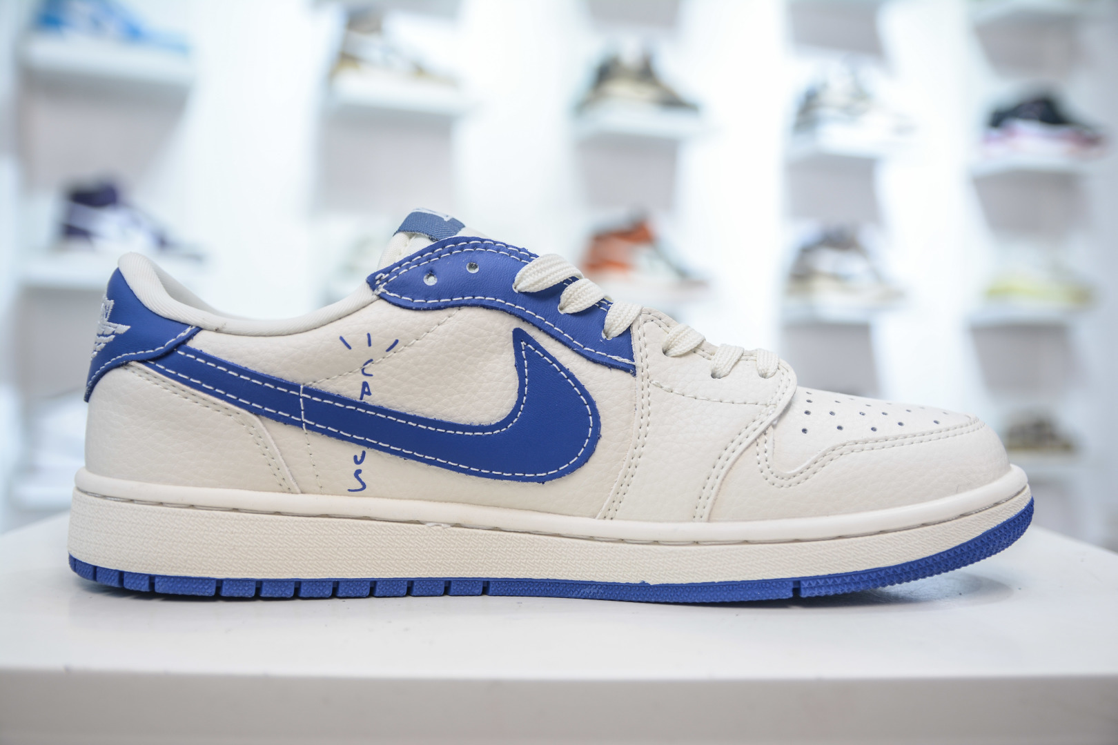 TS x Air Jordan x Louis Vuitton Air Jordan 1 Low - White Blue 4 cmp i1756231865674 5743 0 2
