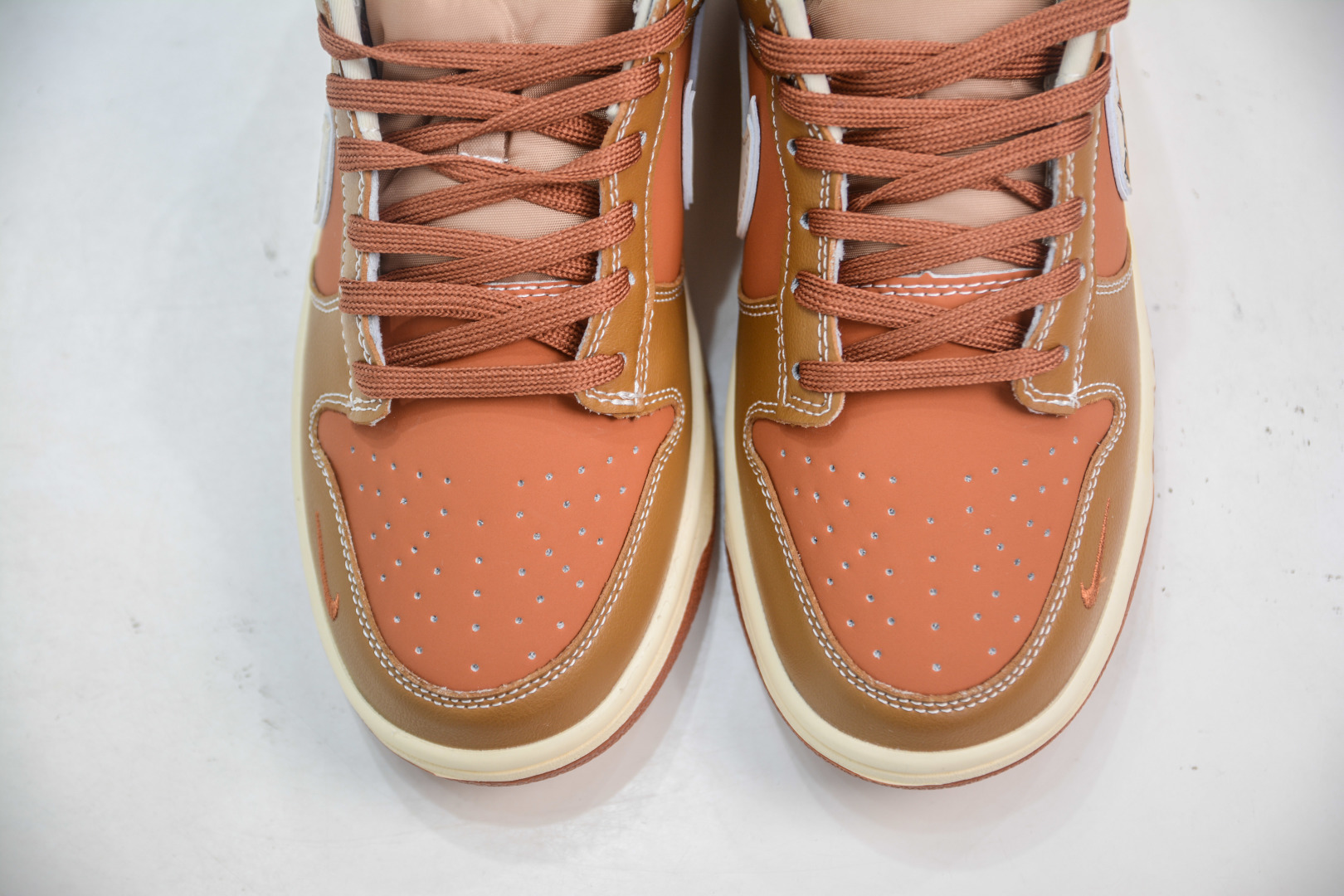 Nike SB Dunk Low x Labubu - Stylish and Comfortable Limited Edition Sneakers 9 cmp i1756231953444 7357 0 8