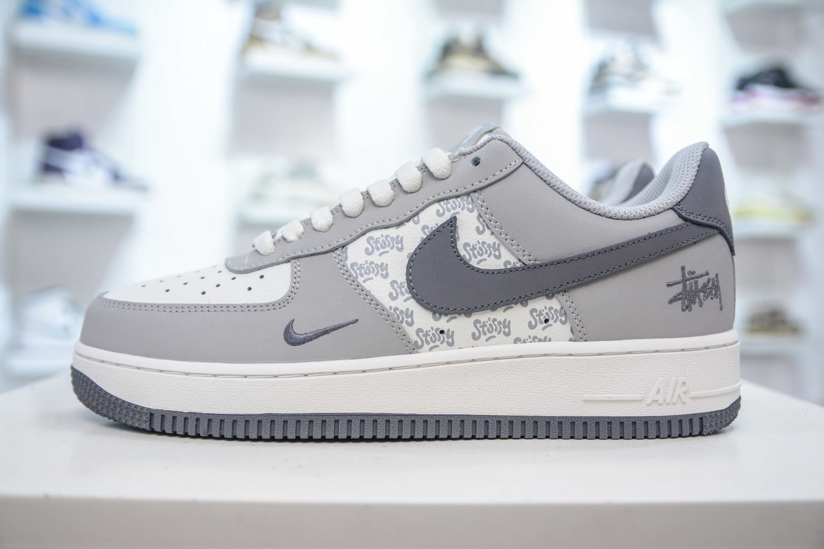 Nike Air Force 1 '07 Low x Stussy White/Grey - Premium Comfort and Style 2 cmp i1756232124690 4462 0 0