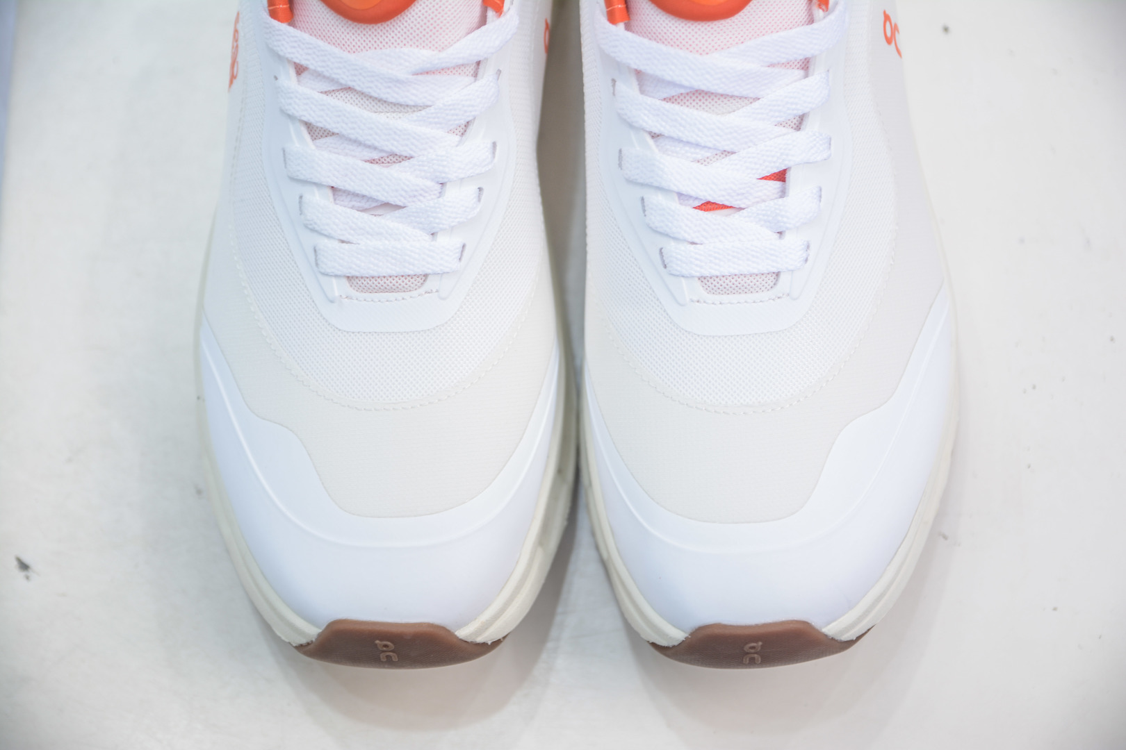 On Cloudtilt 2.0 Loewe Collab Running Shoes - Lightweight & Comfortable 10 cmp i1756232243775 3185 0 8