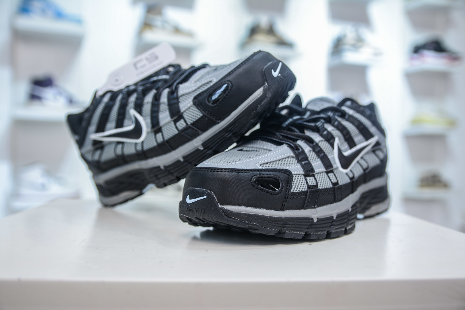 Nike P-6000 Running Shoes - Retro Style, Authentic Design, Multiple Sizes 5 cmp i1756232537450 7162 0 3
