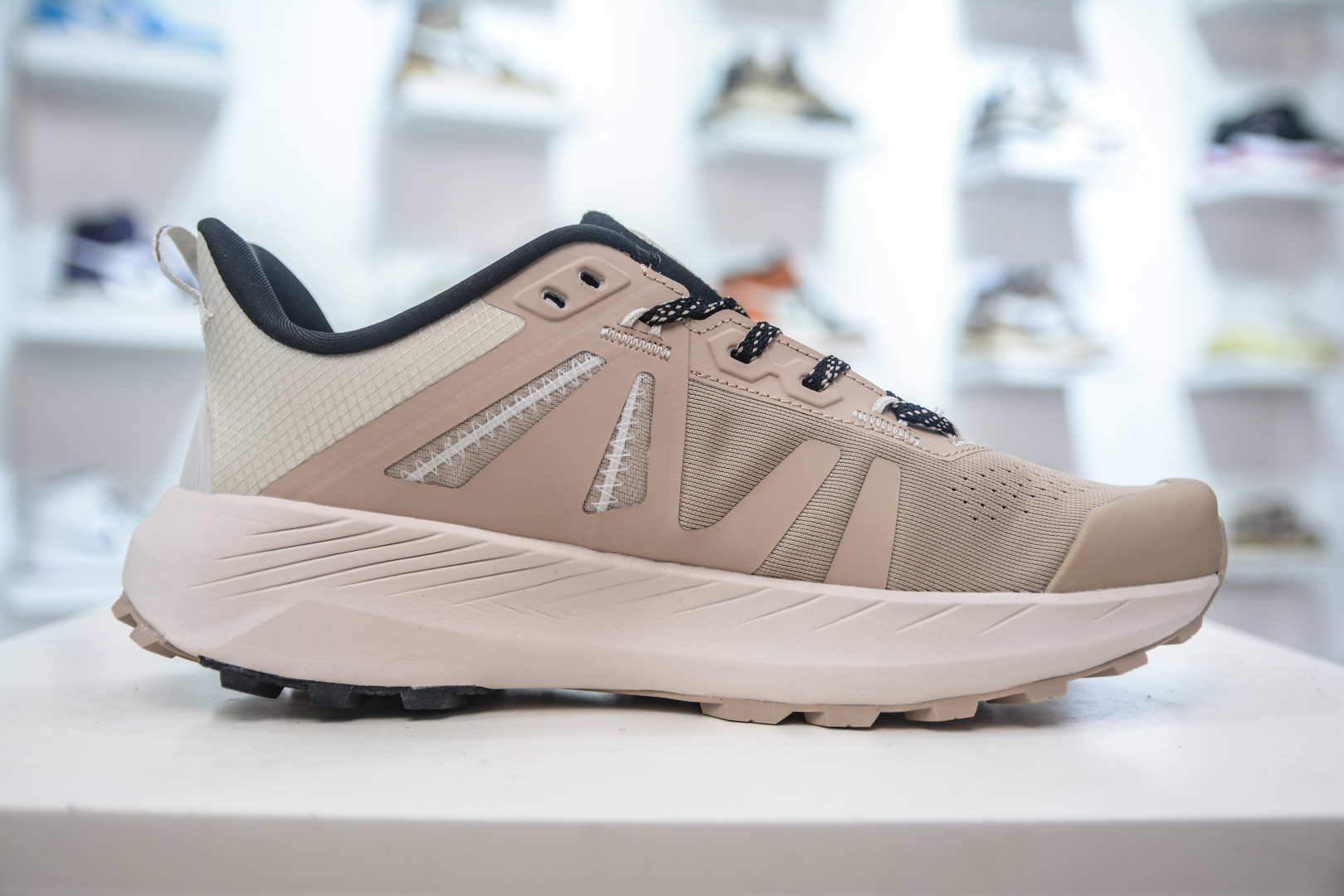 Mammut Saentis TR Low GTX Hiking Shoes - Breathable, Lightweight, and Durable 3 cmp i1756232591603 920 0 2