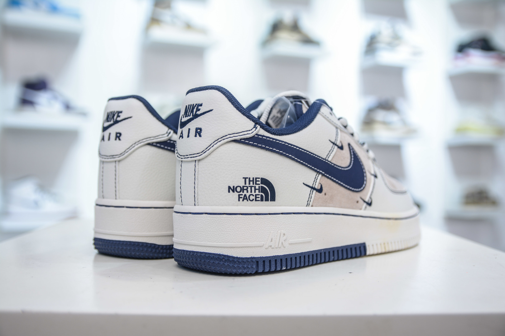 Nike Air Force 1 '07 Low x The North Face - White/Grey/Blue 7 cmp i1756317531477 4728 0 5