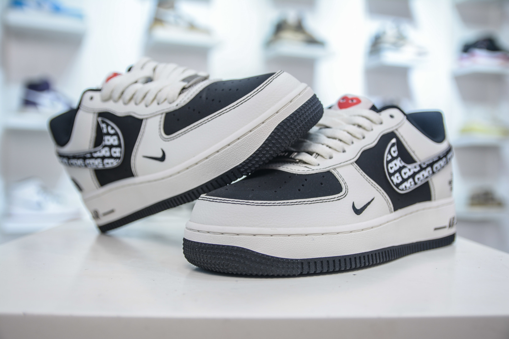 Nike Air Force 1 '07 Low x The North Face CG White Black Sneakers 27 cmp i1756317621403 9542 0 3