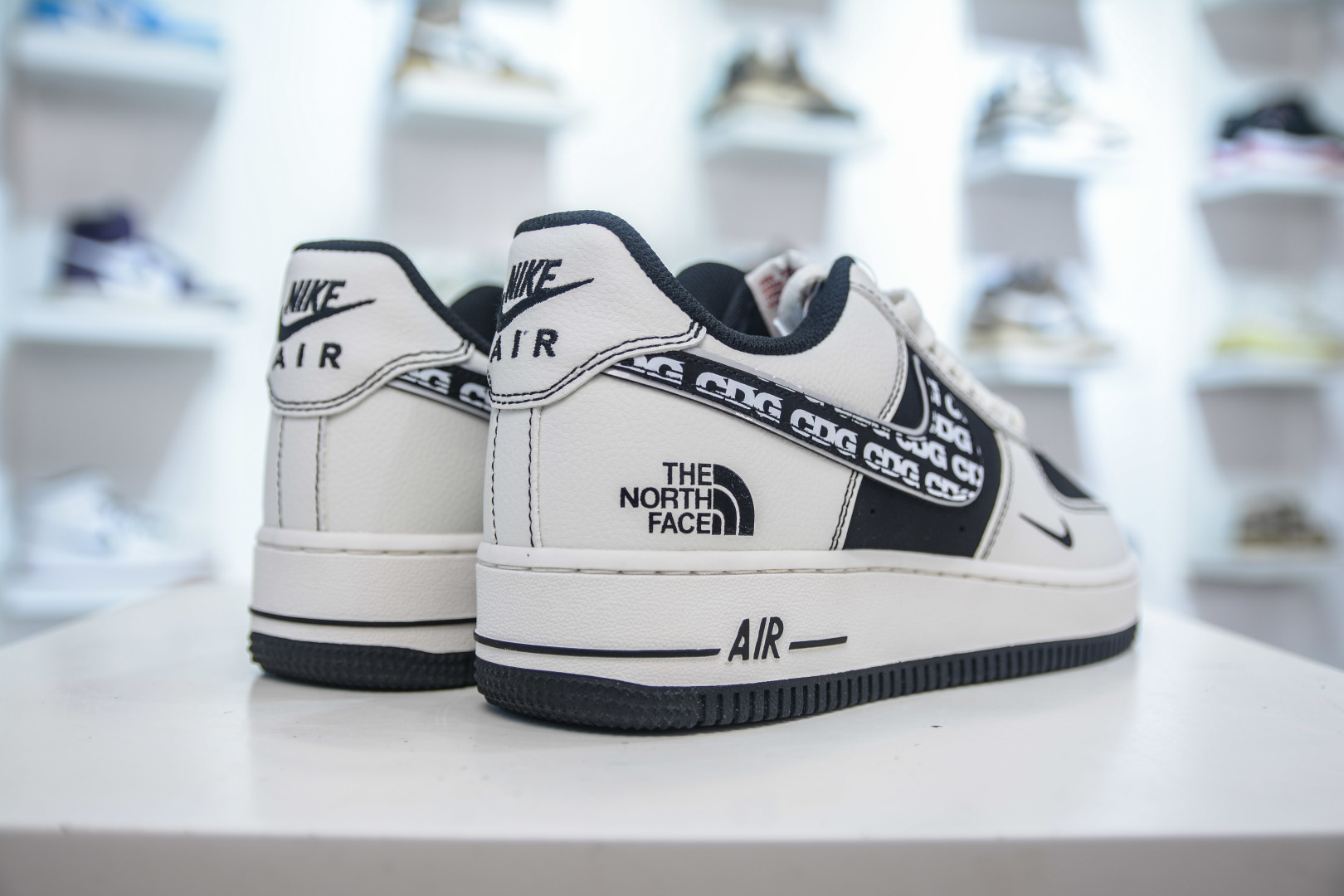 Nike Air Force 1 '07 Low x The North Face CG White Black Sneakers 29 cmp i1756317622362 1233 0 5
