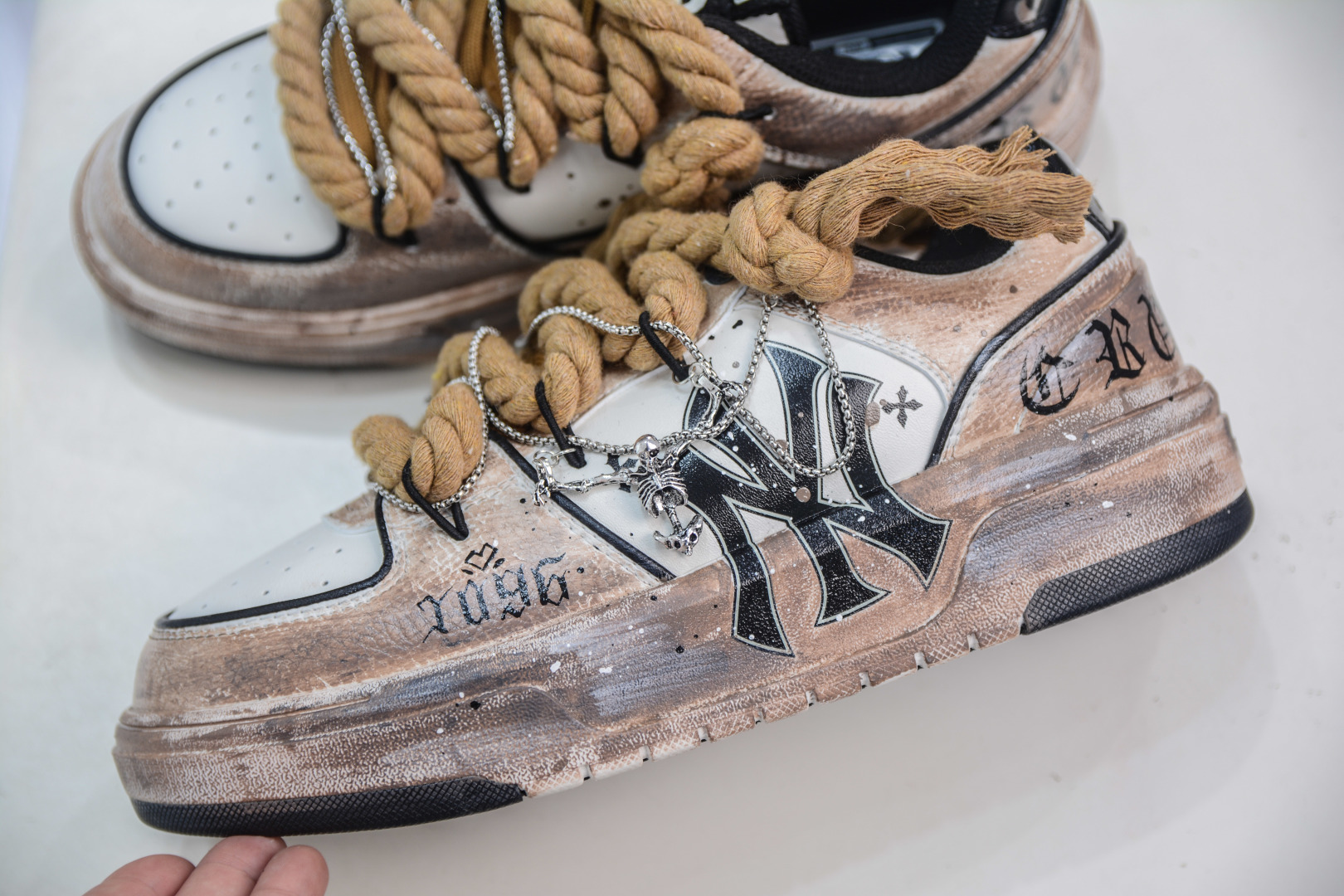 MLB NY Yankees Graffiti Chunky Sneakers - Hidden Heel, Distressed Look 8 cmp i1756318085642 4872 0 6
