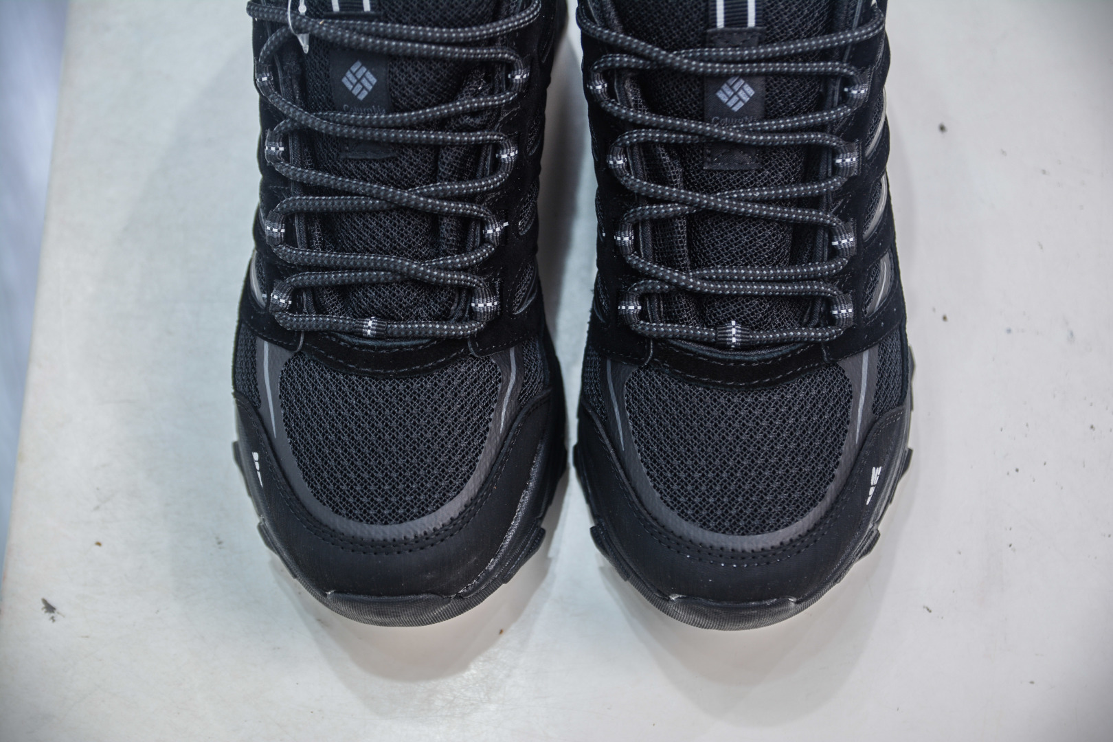 Columbia Men's Waterproof Leather Hiking Shoes with Vibram Sole (Size 40-45) 10 cmp i1756318296626 313 0 8