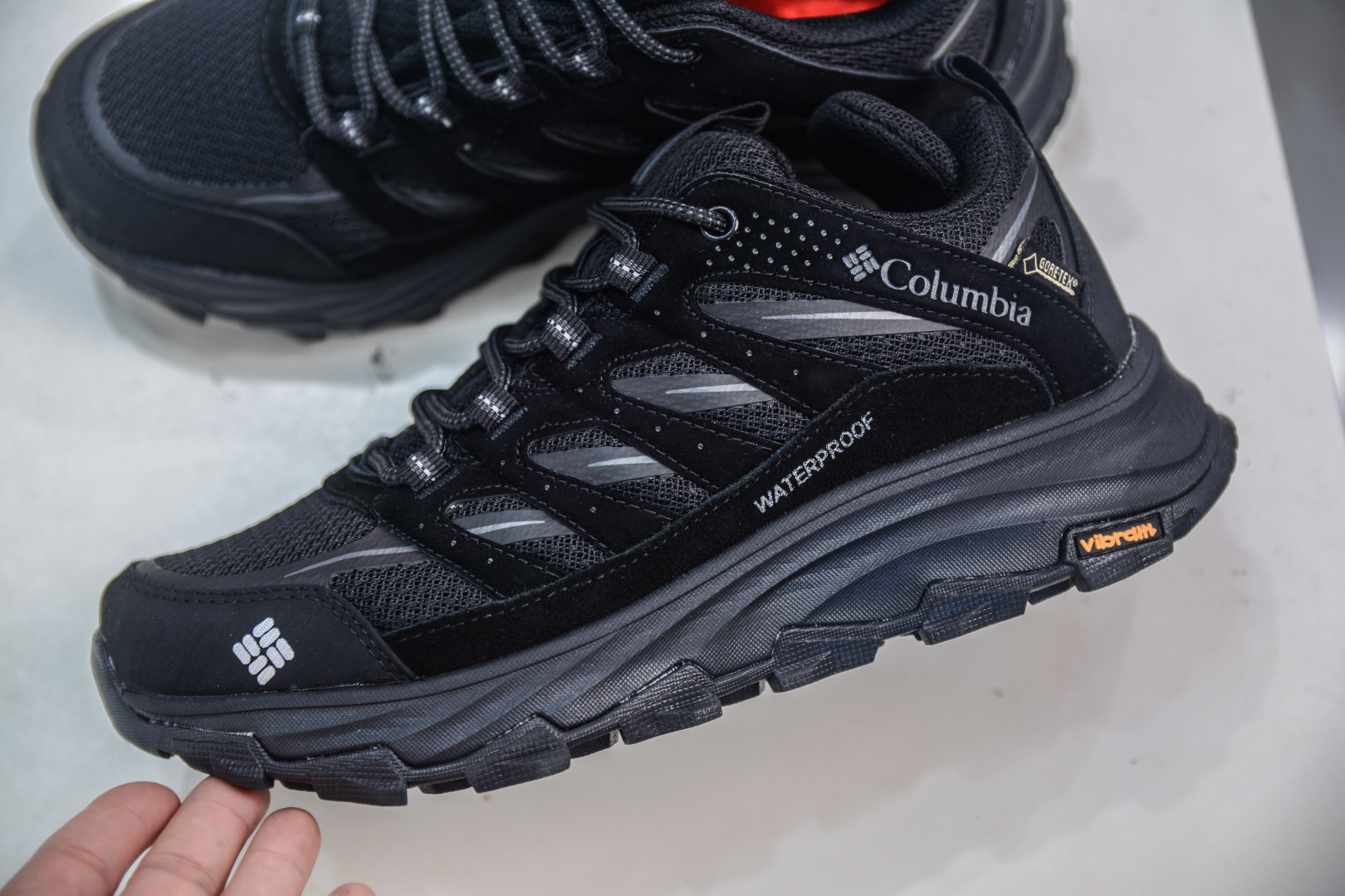 Columbia Men's Waterproof Leather Hiking Shoes with Vibram Sole (Size 40-45) 8 cmp i1756318297958 8420 0 6