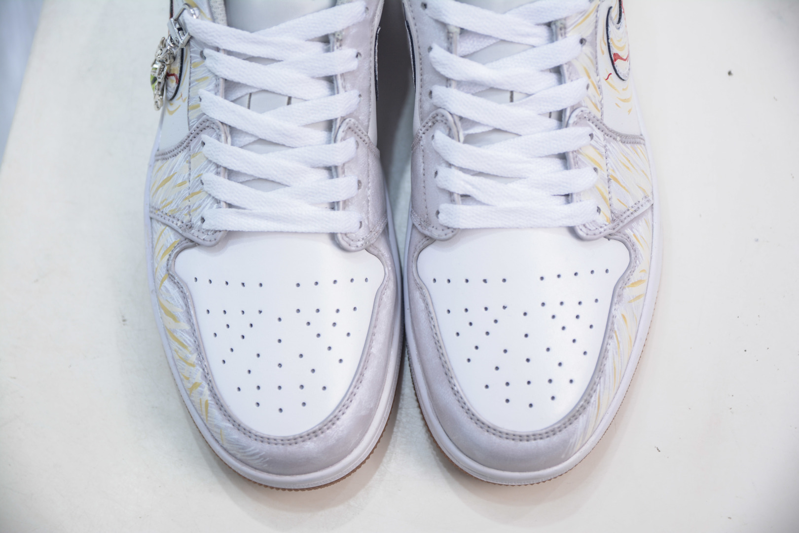 Air Jordan 1 Low 舒适百搭 防滑耐磨 低帮 复古篮球鞋 553558-146