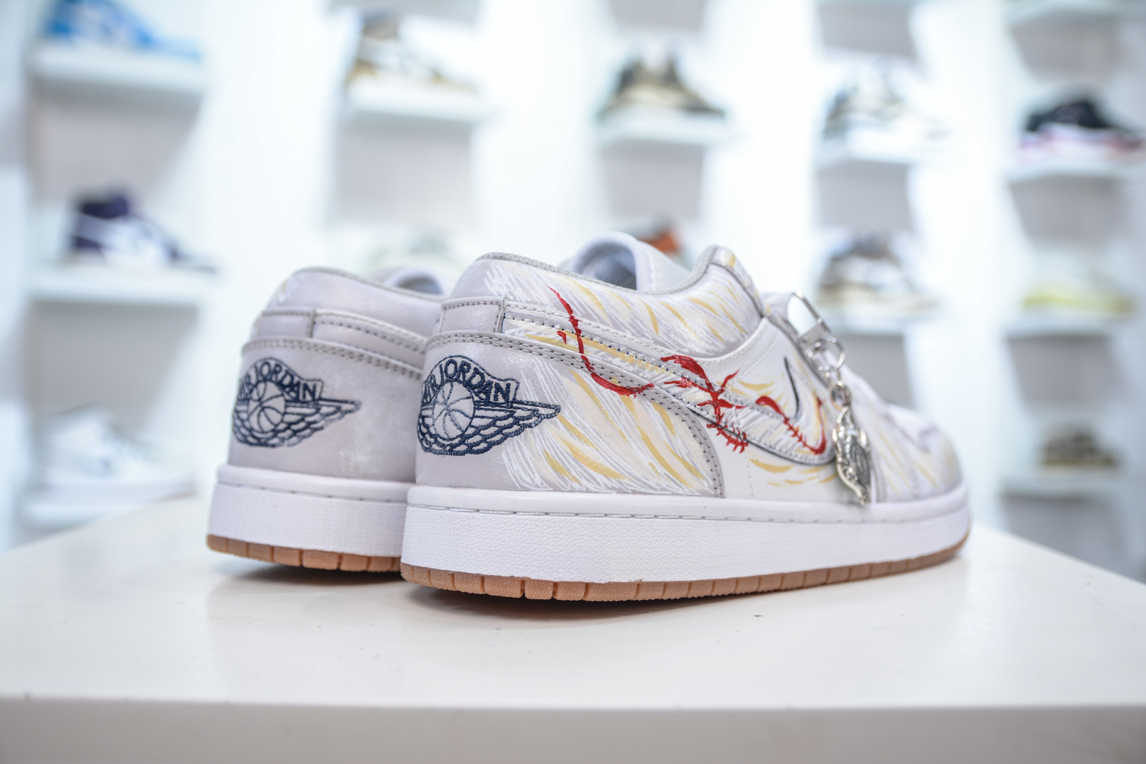 Air Jordan 1 Low 舒适百搭 防滑耐磨 低帮 复古篮球鞋 553558-146