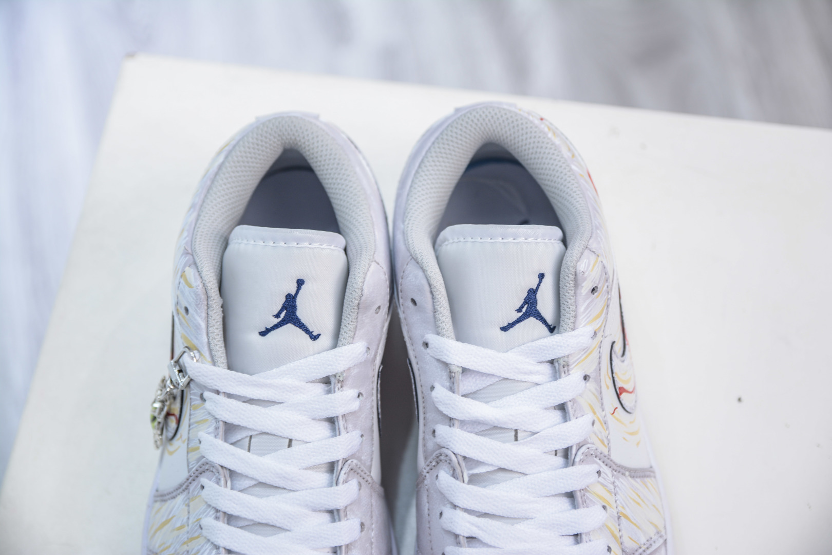 Air Jordan 1 Low 舒适百搭 防滑耐磨 低帮 复古篮球鞋 553558-146