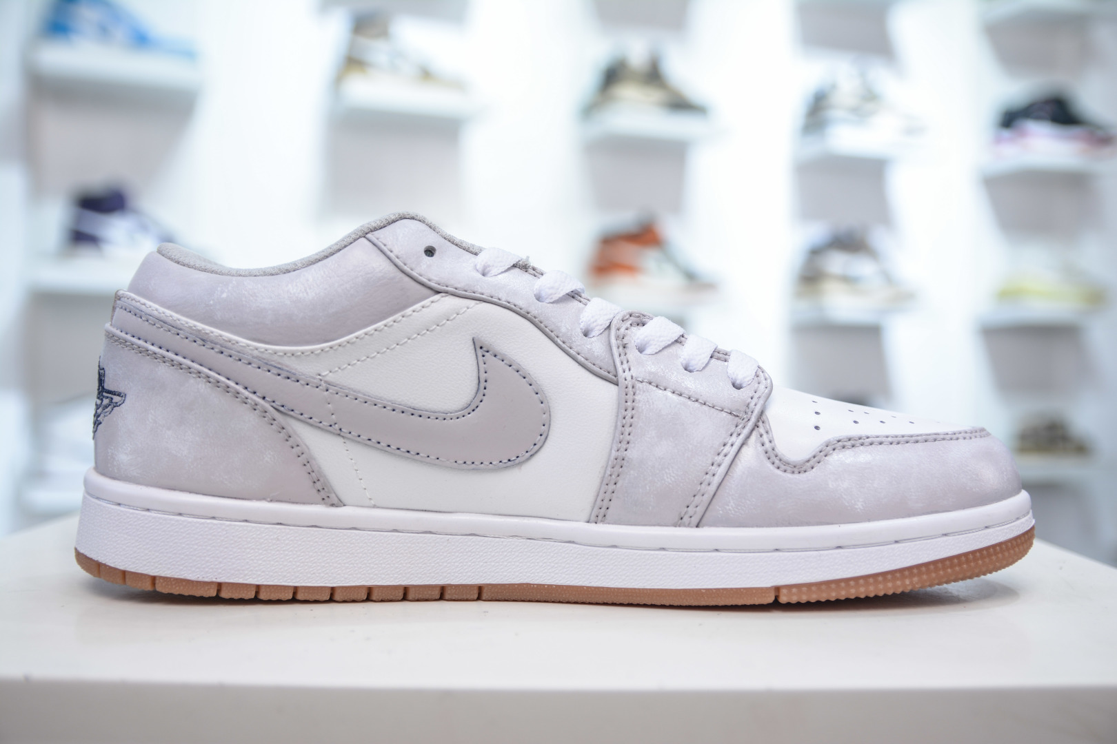 Air Jordan 1 Low 舒适百搭 防滑耐磨 低帮 复古篮球鞋 553558-146