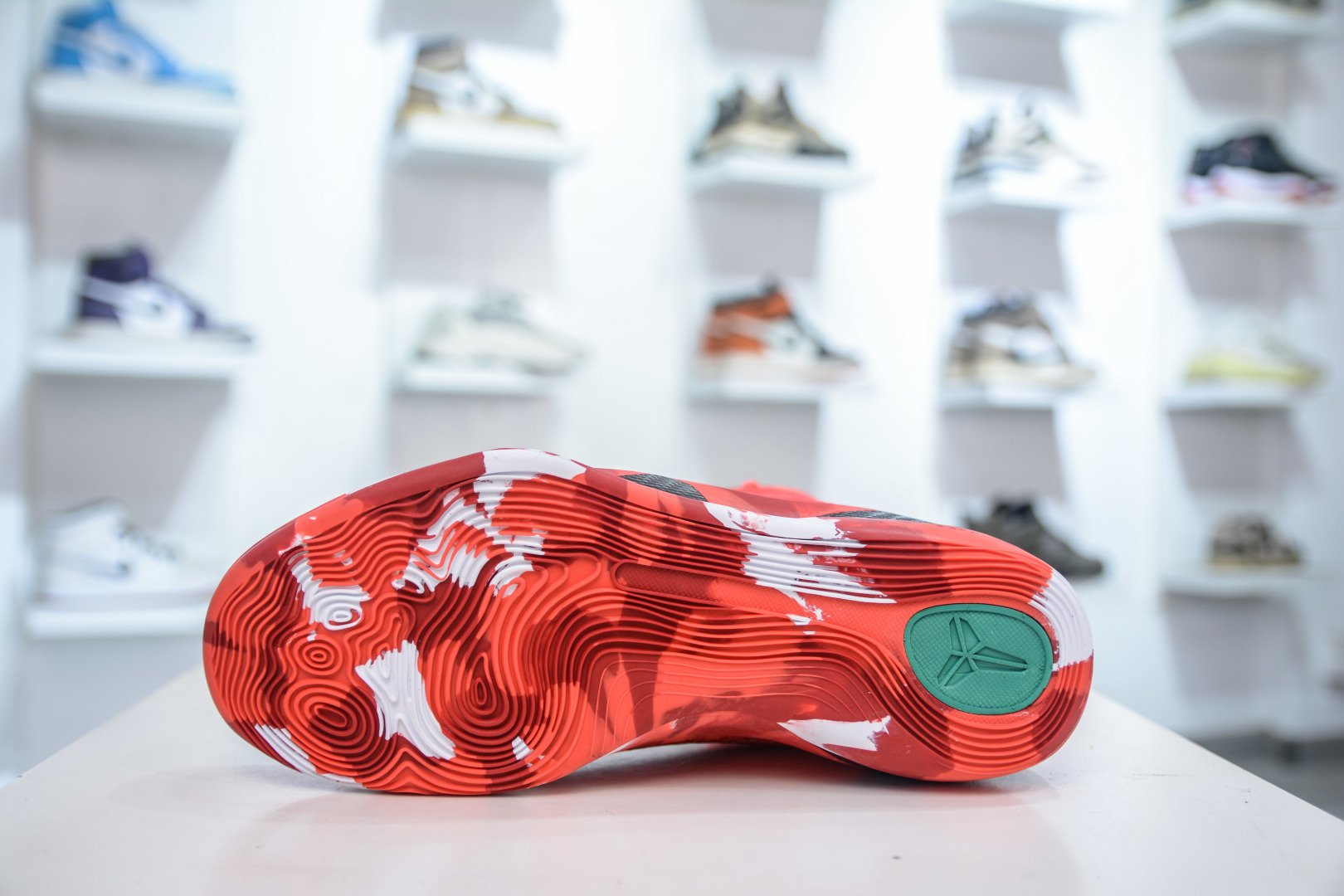 380 NK Kobe 9 Elite Protro Christmas 圣诞红色 2025曼巴年重磅新品 灭世 科比9代精英高帮 FZ7335-600