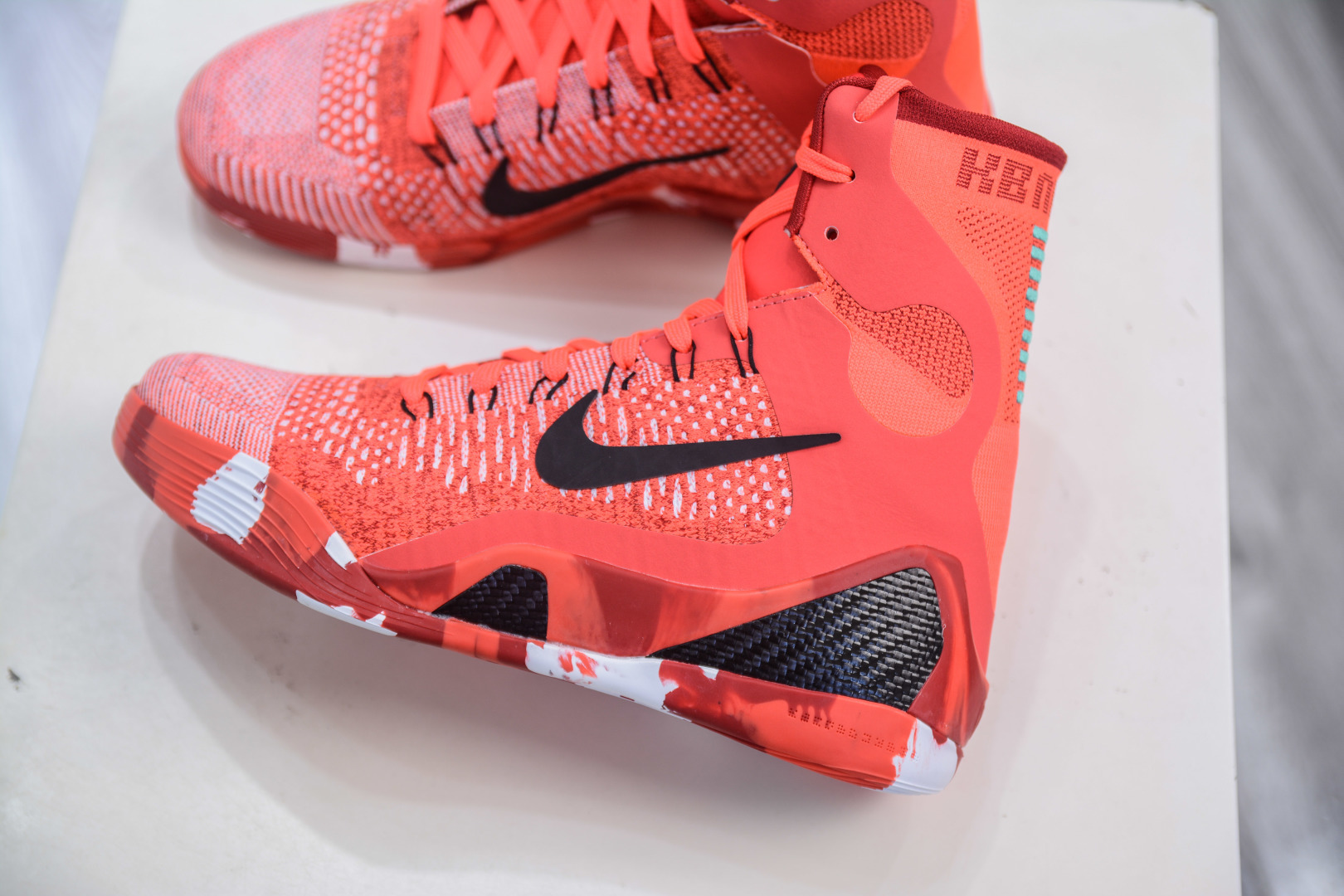 380 NK Kobe 9 Elite Protro Christmas 圣诞红色 2025曼巴年重磅新品 灭世 科比9代精英高帮 FZ7335-600