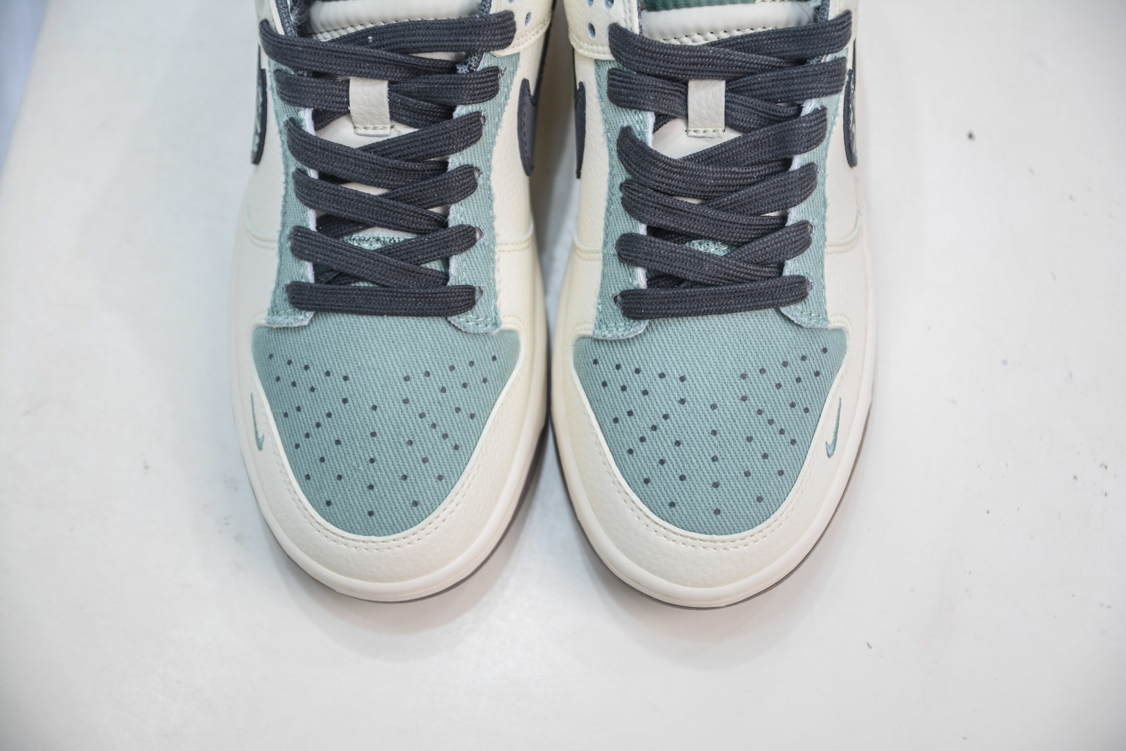 Nike SB Dunk Low x Balenciaga White Green Canvas - Premium Quality 9 cmp i1756499945484 7874 0 8