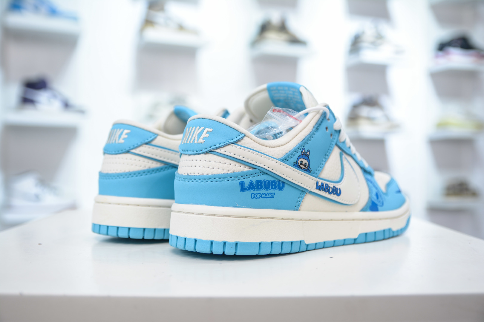 Nike SB Dunk Low x Labubu 'Daylight Blue' Premium Leather Sneakers 7 cmp i1756500003818 7317 0 5