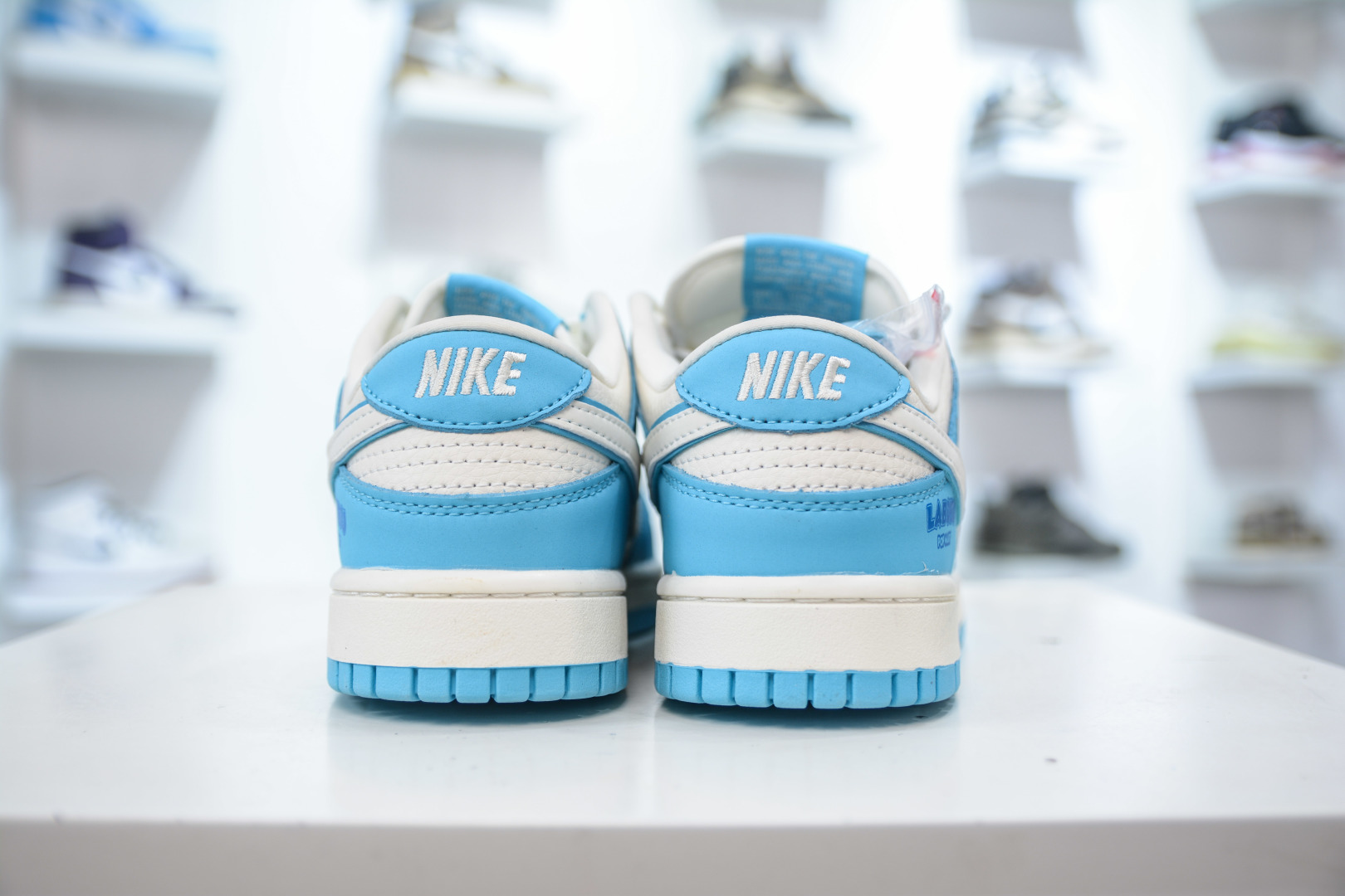 Nike SB Dunk Low x Labubu 'Daylight Blue' Premium Leather Sneakers 3 cmp i1756500004735 5589 0 1