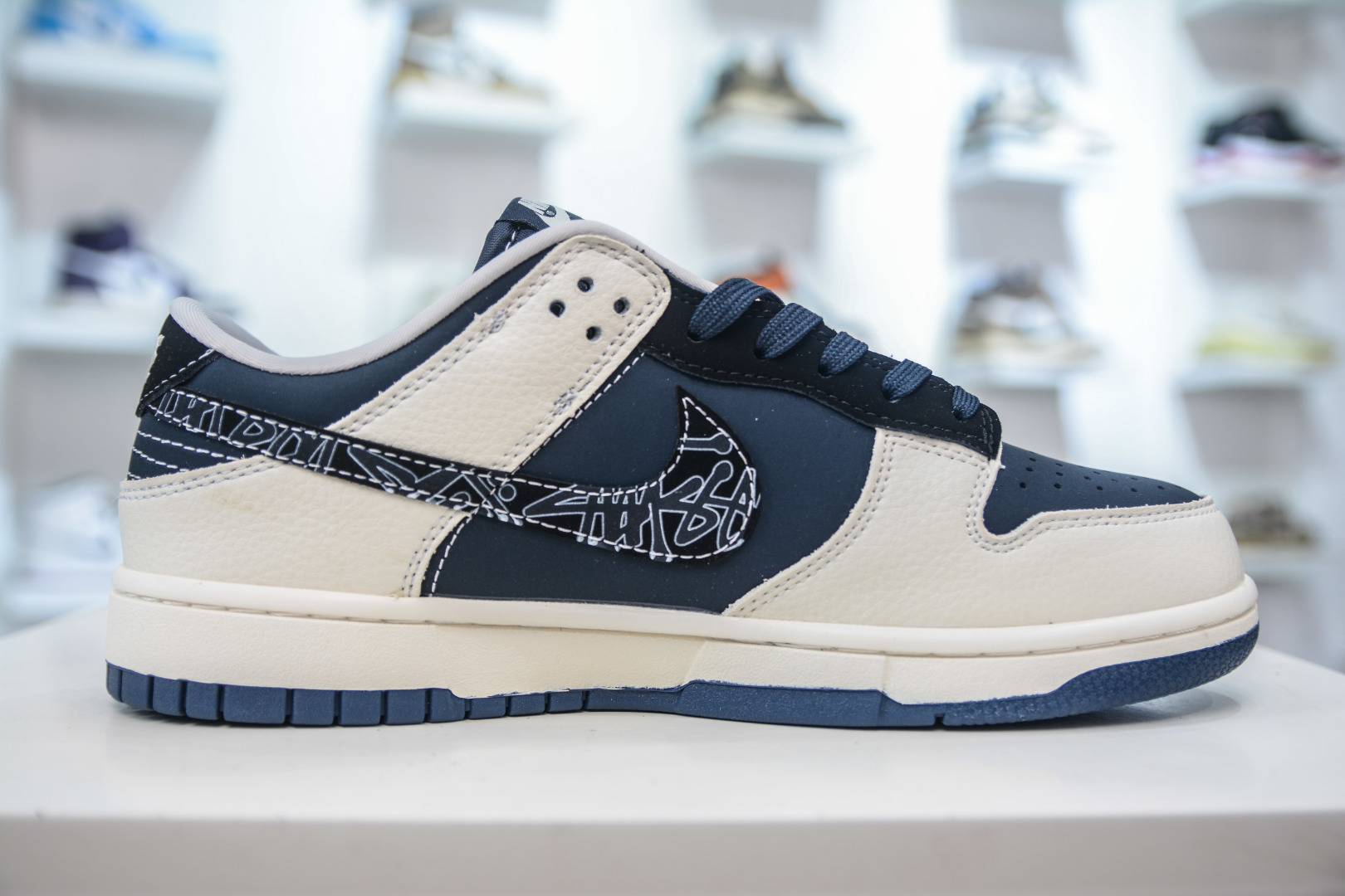 Nike SB Dunk Low x Stussy Collab - Premium Quality, Stylish Design 4 cmp i1756500258356 9875 0 2