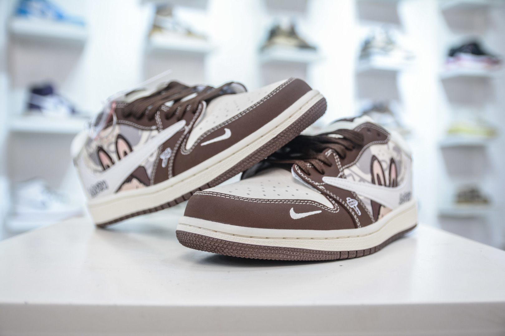 Air Jordan 1 Low X LABUBU Brown/White: Original Factory Cushion & Leather 5 cmp i1756500359597 9974 0 3