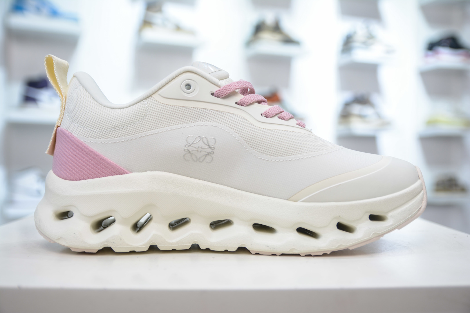 On Cloudtilt 2.0 Loewe Inspired Running Shoes - Lightweight & Comfortable 3 cmp i1756500413767 5880 0 2