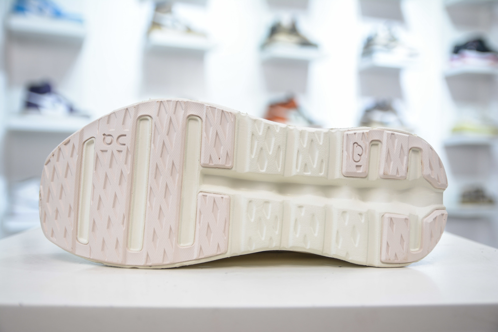 On Cloudtilt 2.0 Loewe Inspired Running Shoes - Lightweight & Comfortable 5 cmp i1756500413823 1179 0 4