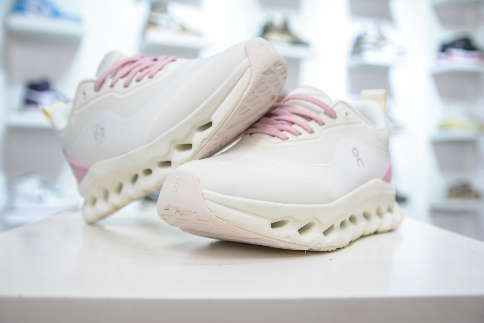 On Cloudtilt 2.0 Loewe Inspired Running Shoes - Lightweight & Comfortable 4 cmp i1756500414671 6176 0 3