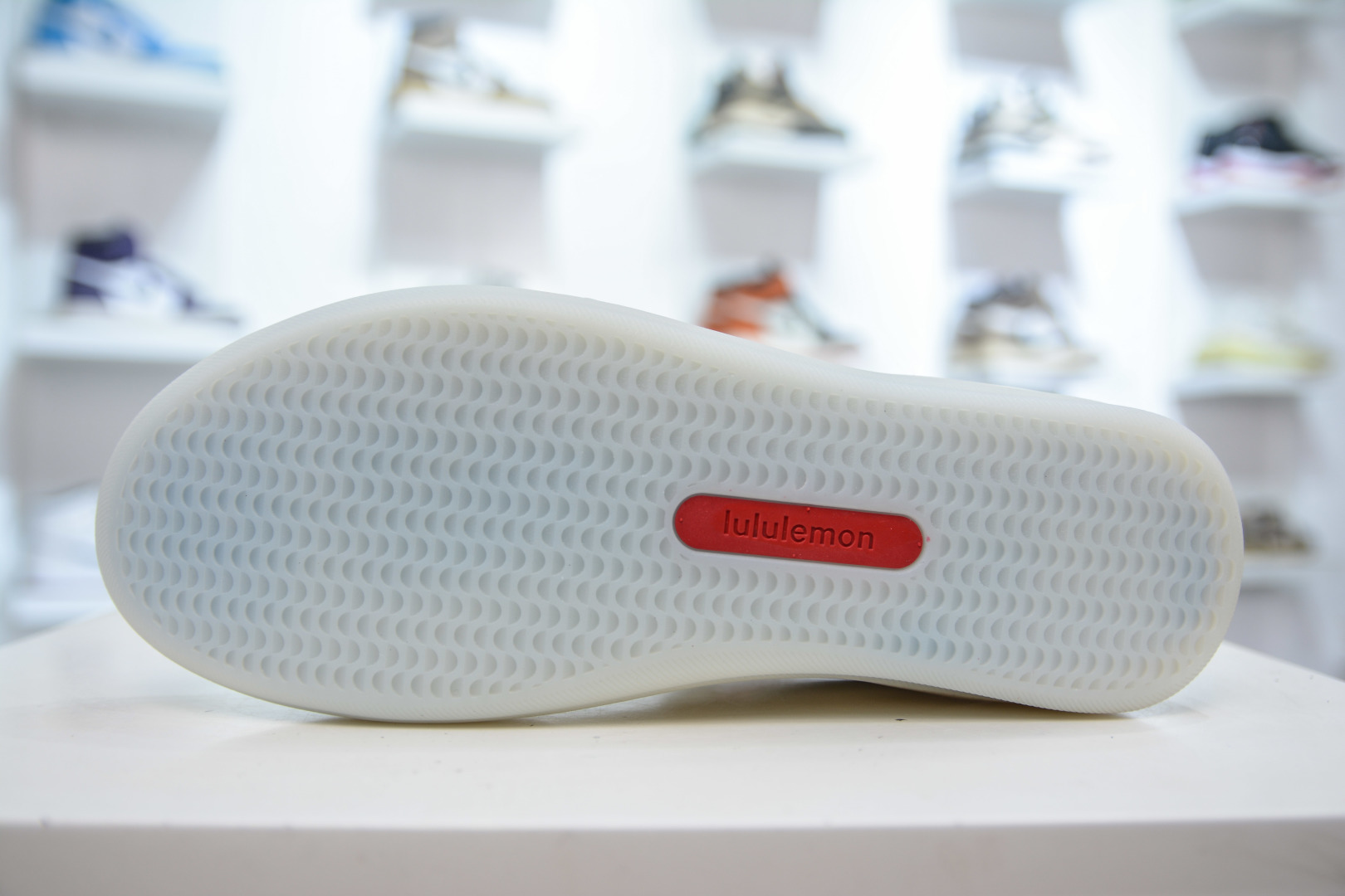 Lululemon Cityverse: Minimalist, Shock-Absorbing & Durable Low-Top Lifestyle Shoes 5 cmp i1756500511323 6400 0 4