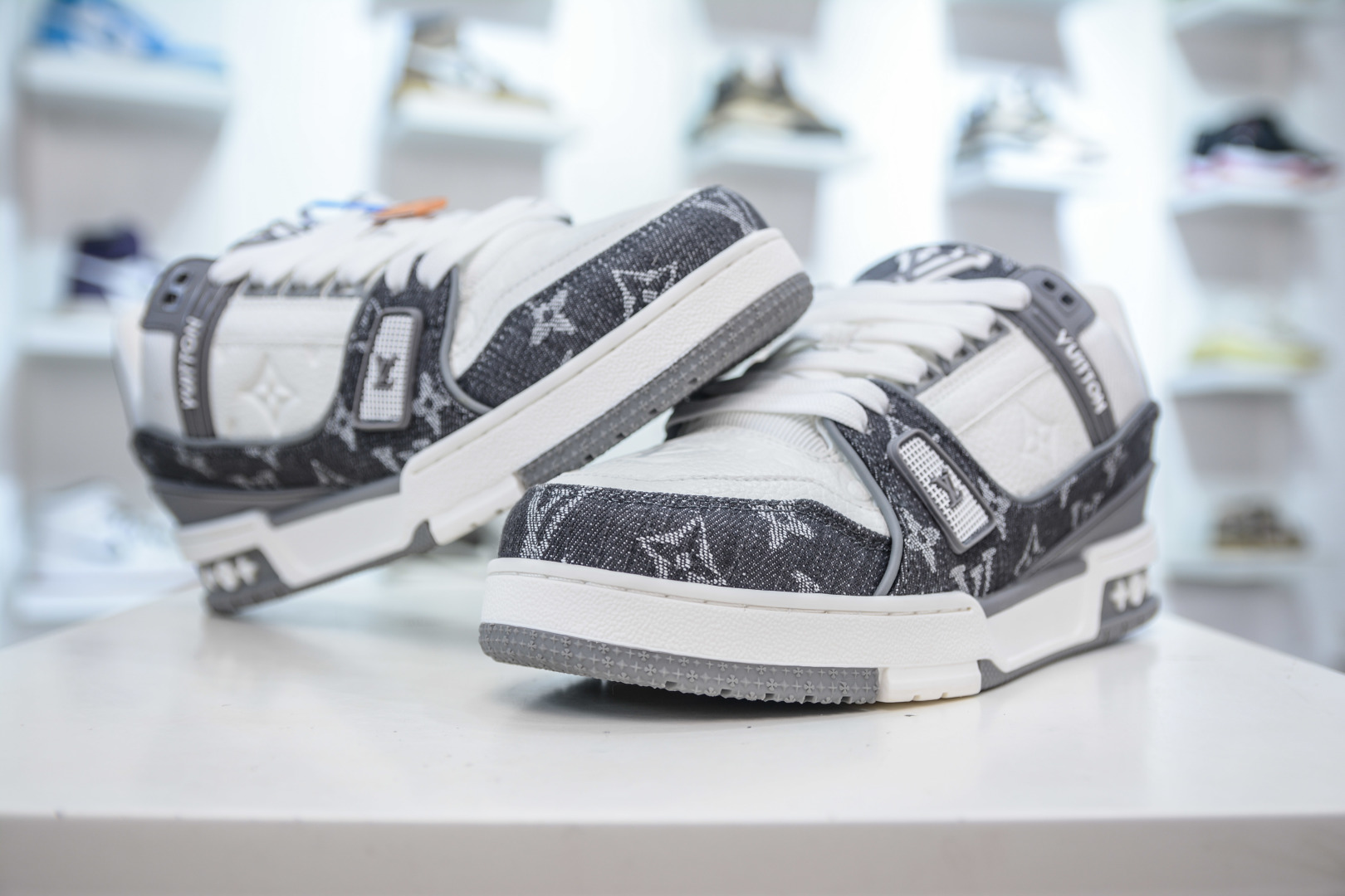 Louis Vuitton Trainer Sneaker: White & Gray Denim Fashion Show Edition 5 cmp i1756500652906 6087 0 3