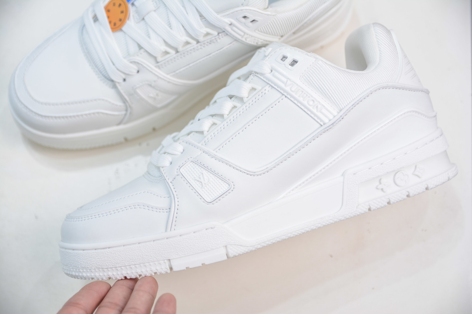 Louis Vuitton Trainer Sneaker White Leather Fashion Show - Sizes 36 to 45 8 cmp i1756500738220 797 0 6