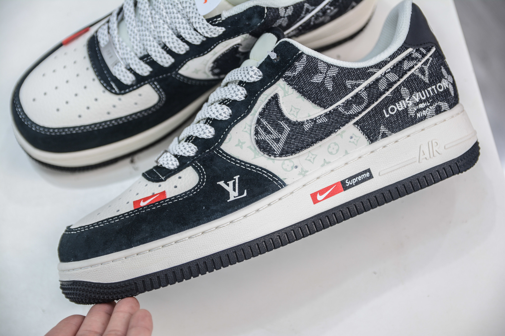 Nike Air Force 1 Low '07 x Louis Vuitton Denim Black Sneakers 7 cmp i1756578285463 3879 0 6